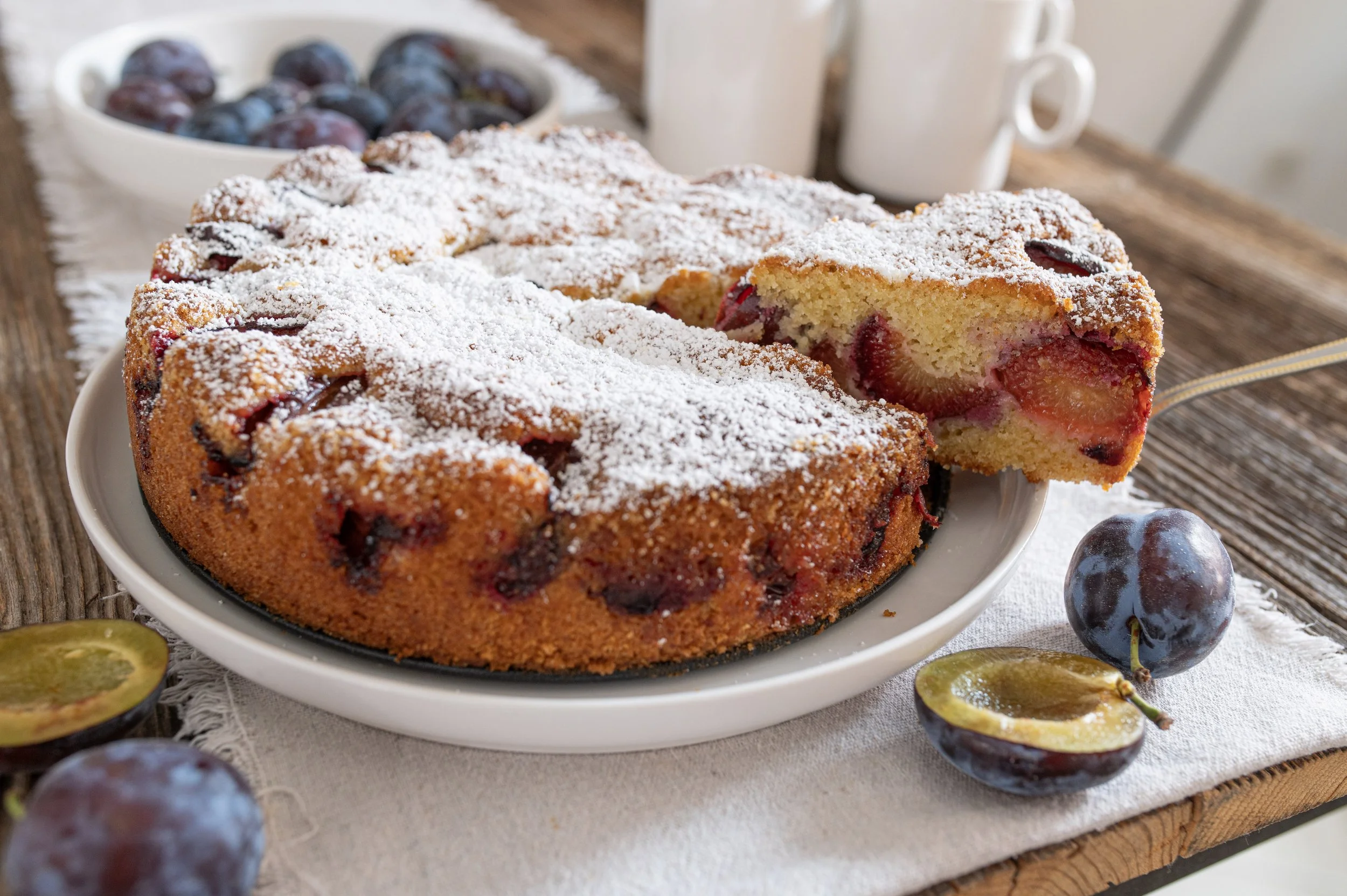 Einfacher Pflaumenkuchen mit Zwetschgen - einfach backen