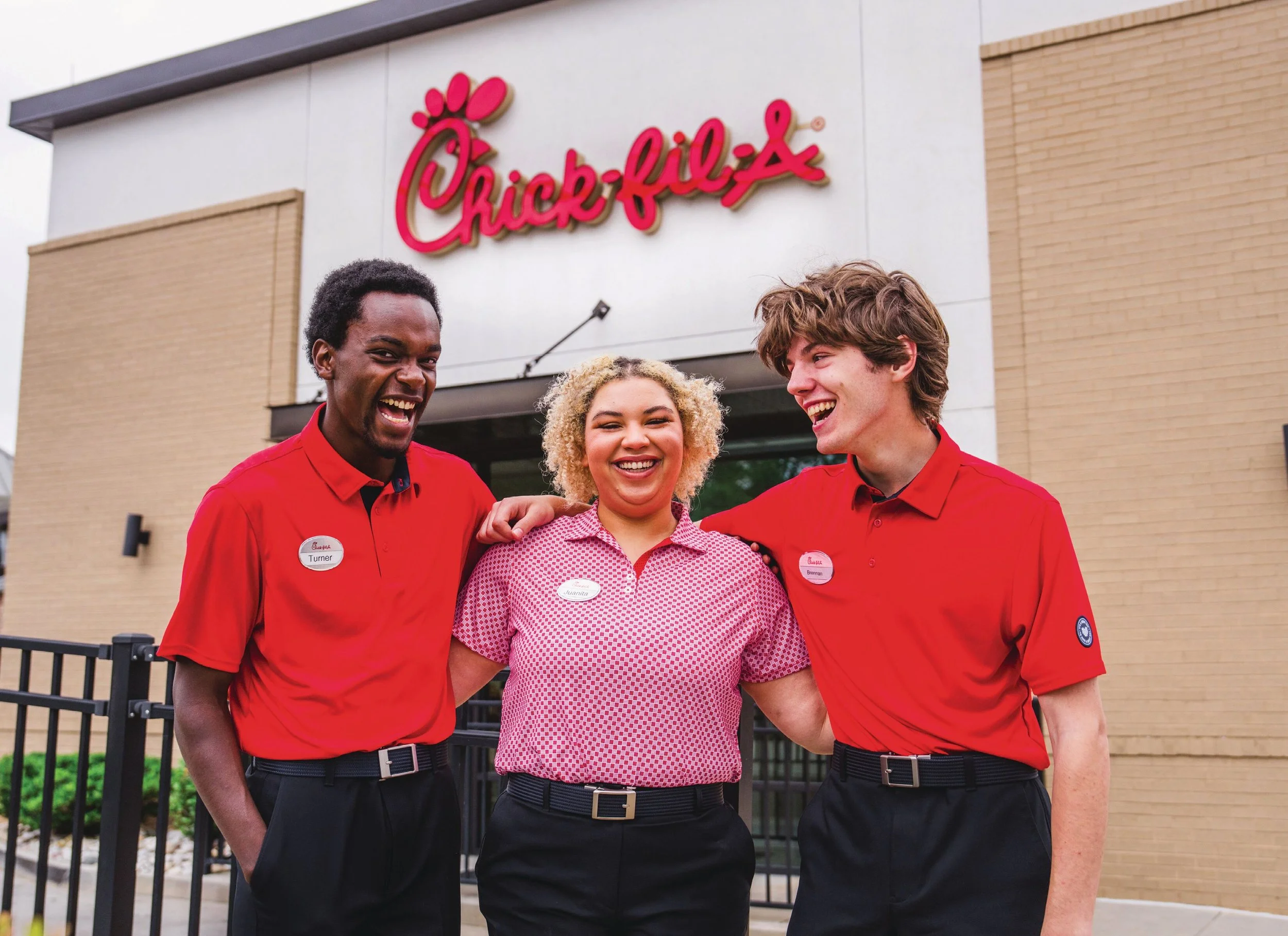 CFA_WF228550_EmployerBrandQ325_US-EN_Print_Uncropped_38_low-res.jpg