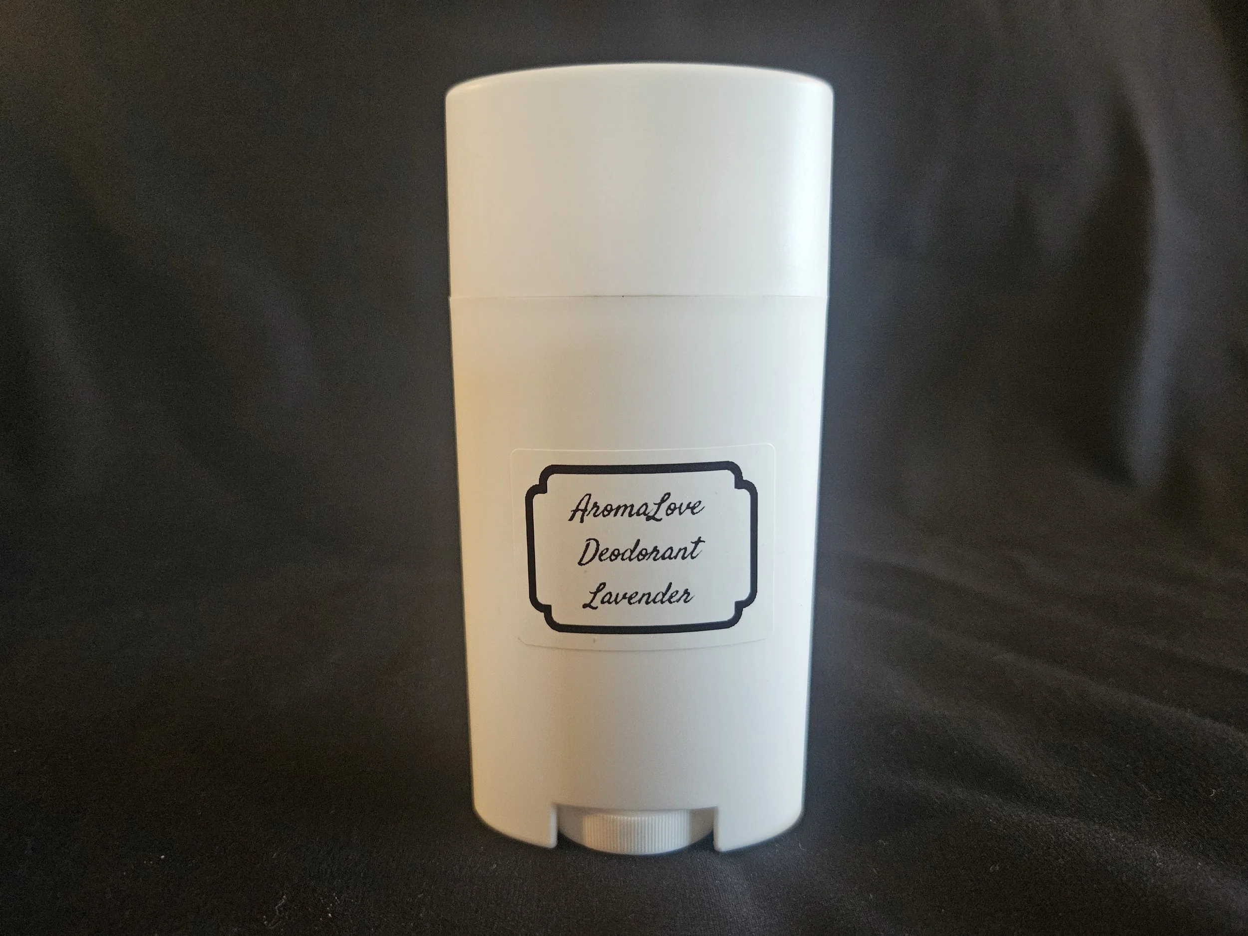 Non-Greasy natural Deodorant with Essential oils (Large)