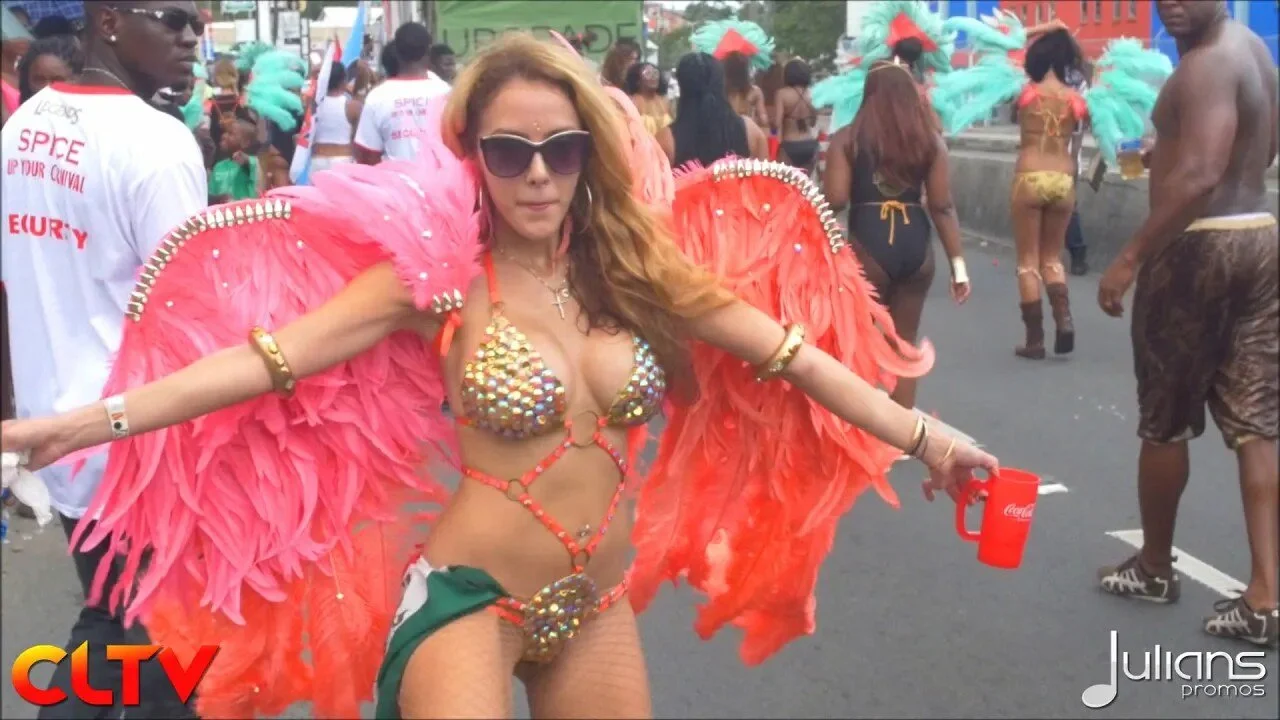 Saint Lucia Carnival 2015: Parade of the Bands Takes Over Castries