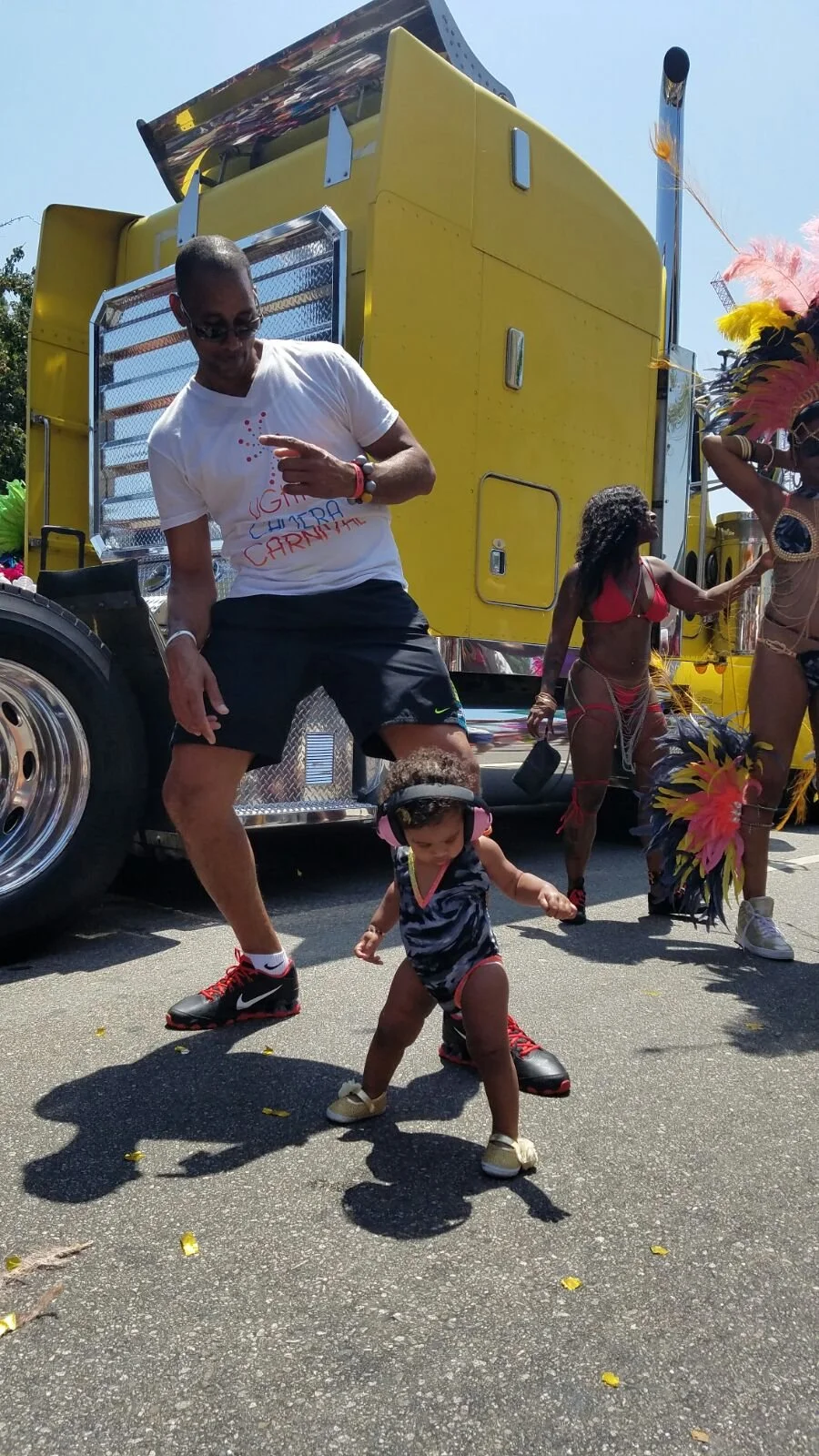 2016 Hollywood Carnival  (16).jpg