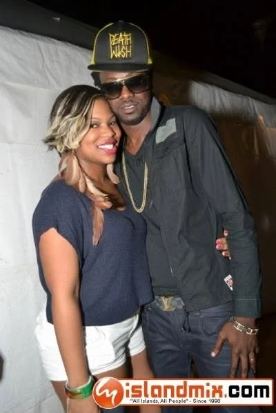Sheniele Vivaa Dodson with Skinny Fabulous at the 2011 Girl Power Miami Carnival.jpg