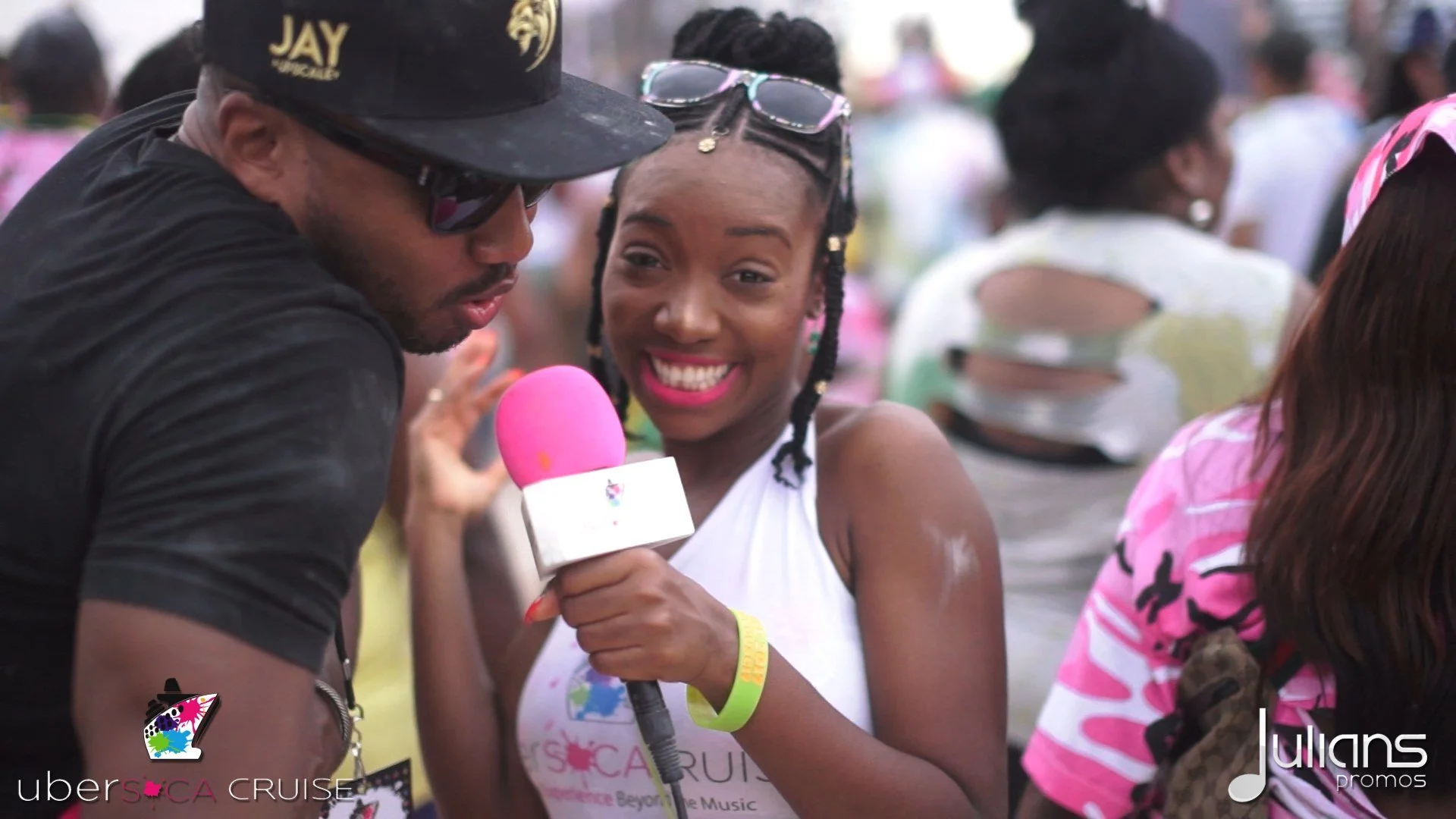2017 Ubersoca Cruise - Dora (16).jpg