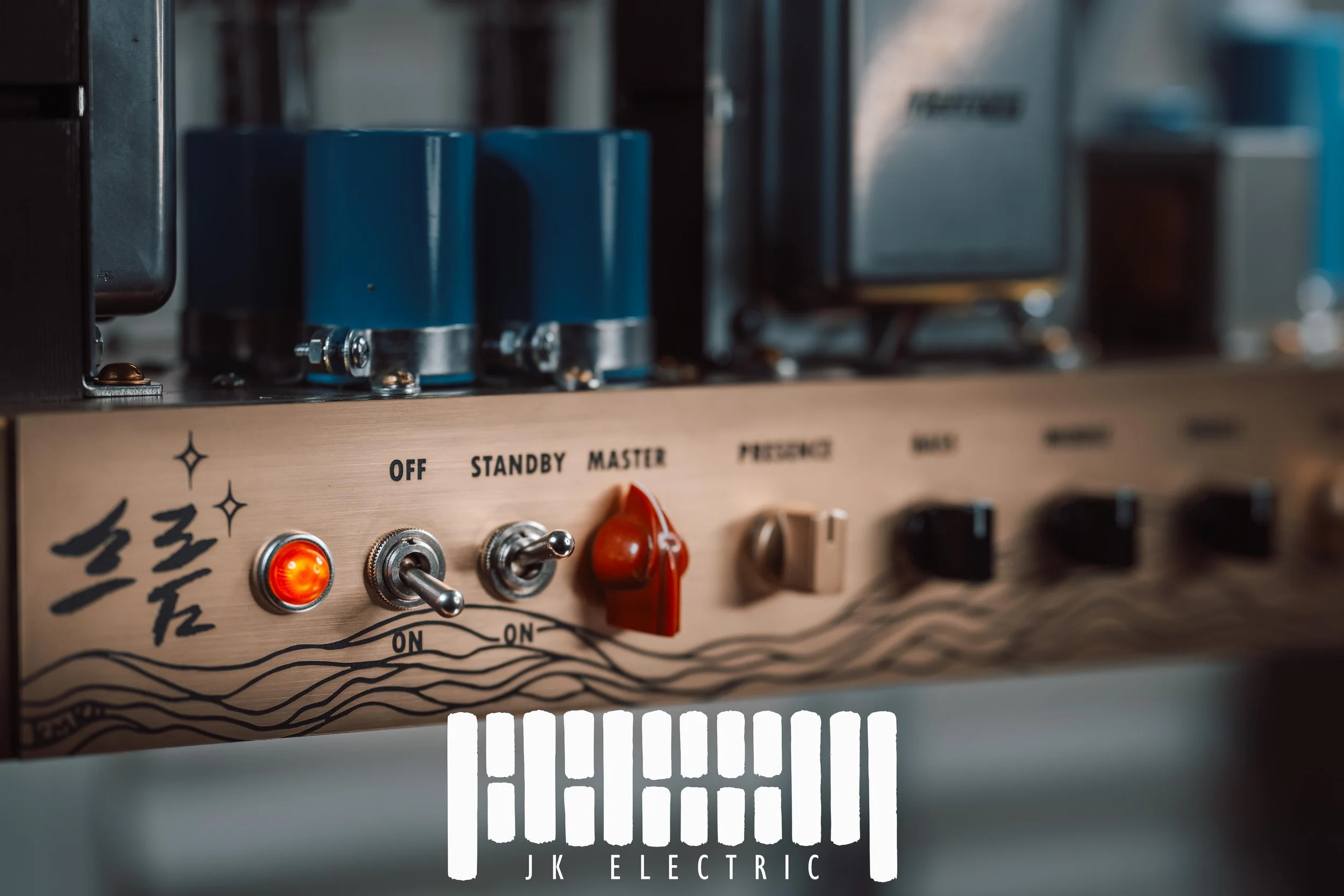 Web Amp-1.jpg