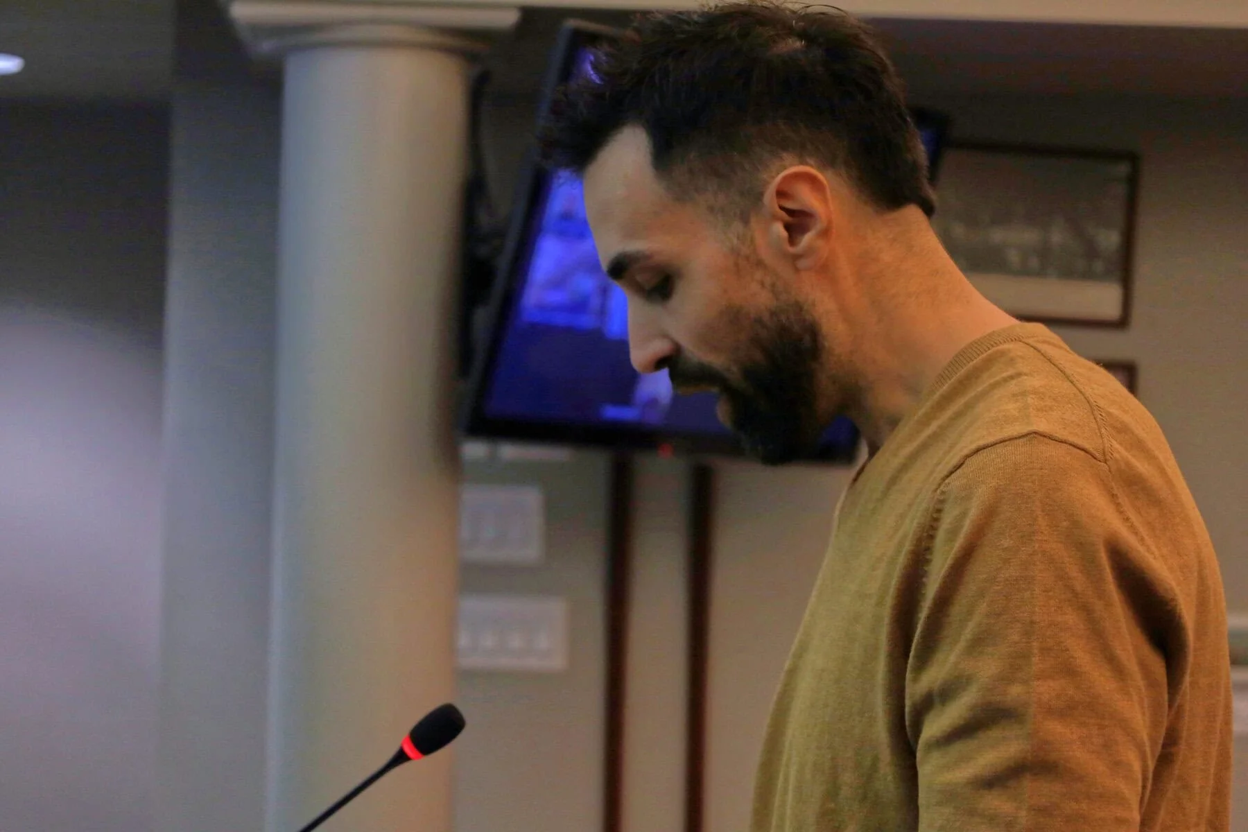 Nicholas Colaneri speaking at the podium during a Niagara-on-the-Lake council delegation