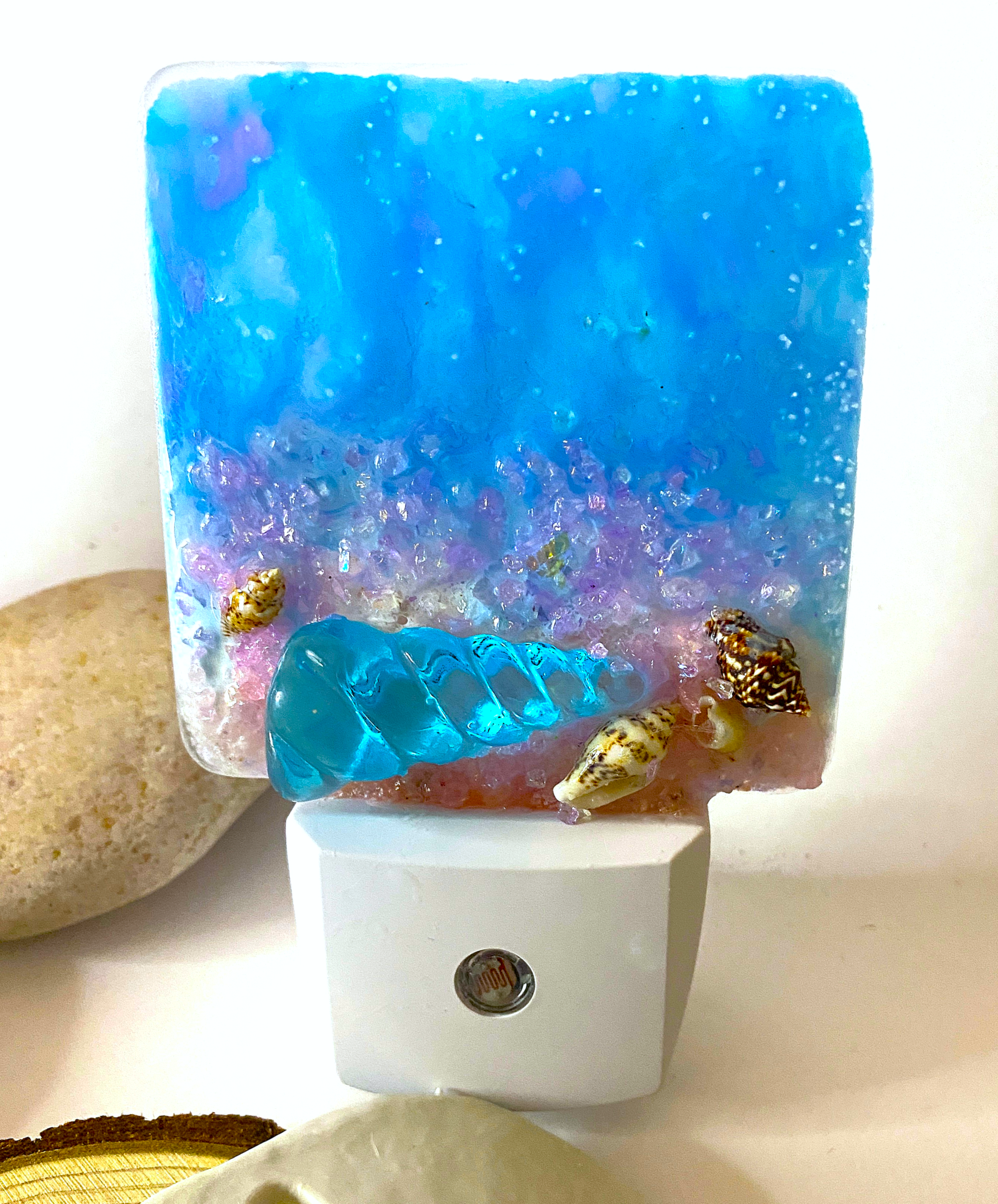 Resin Ocean-Inspired Plug-In Nightlight