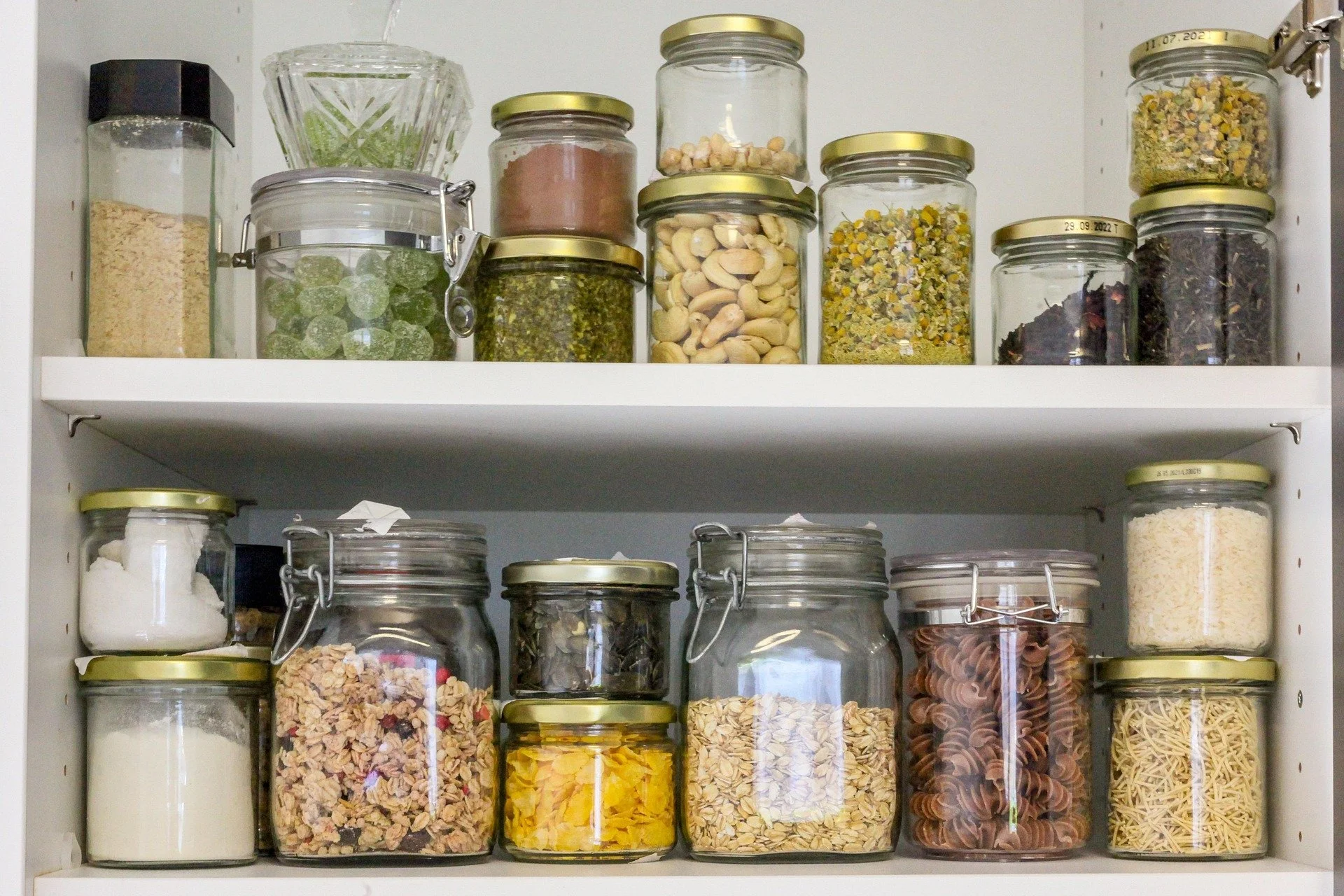 Organizing services