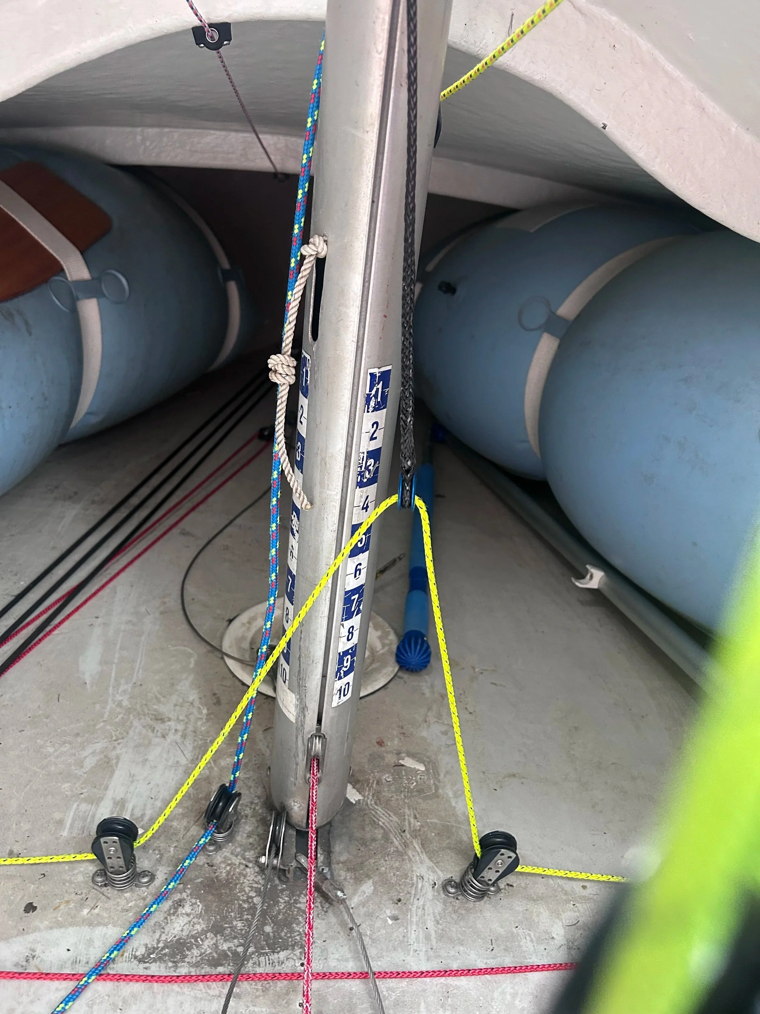 Squib Cunningham. we put a low friction ring in place to help reduce friction and reduce the risk of the primary line getting caught down the side of the sheave in a 20mm block
