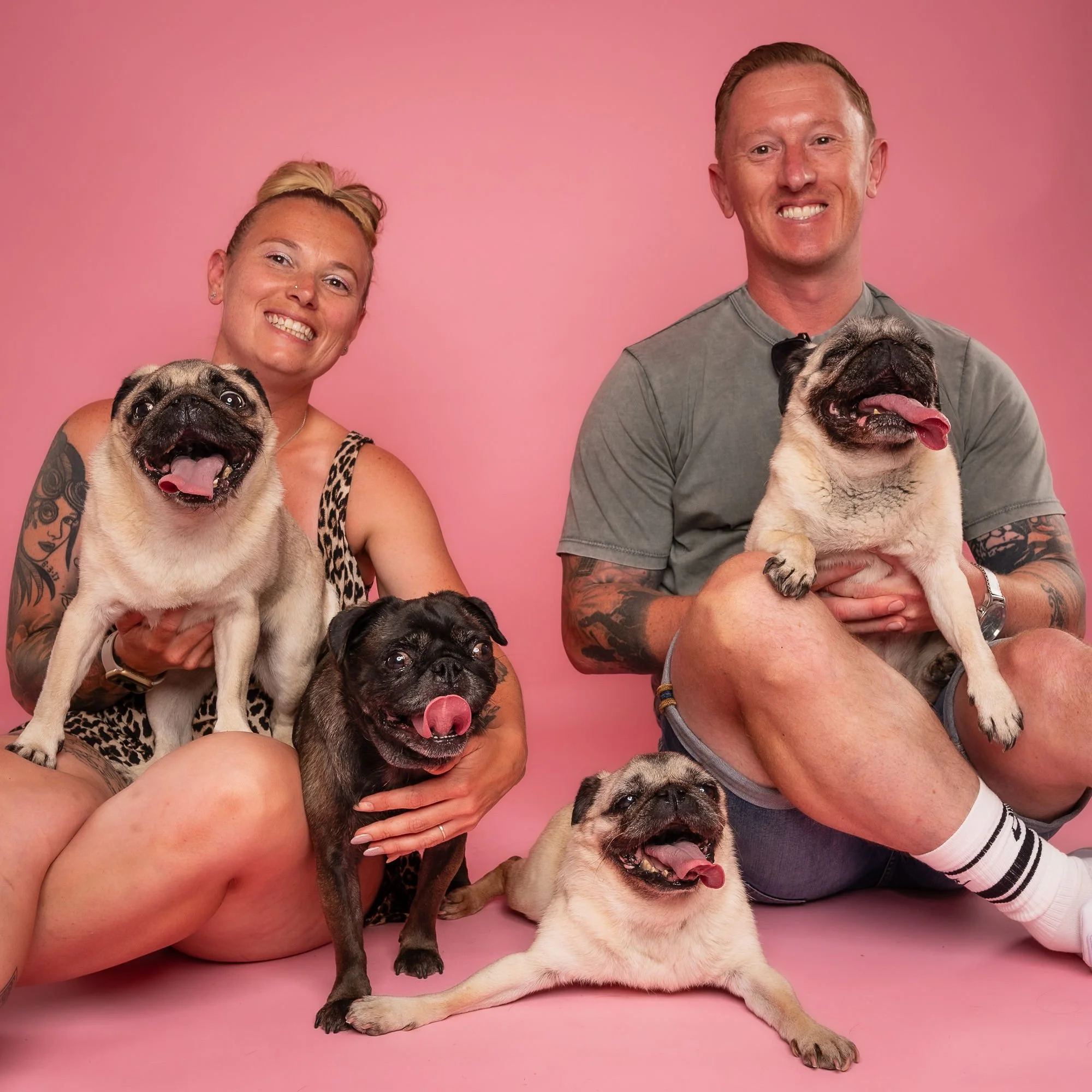 Professional pet photographer capturing a dog's natural expressions in Lincoln
