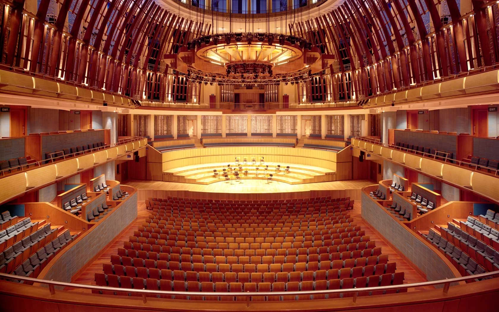 Sibelius Concerto with Singapore Symphony 