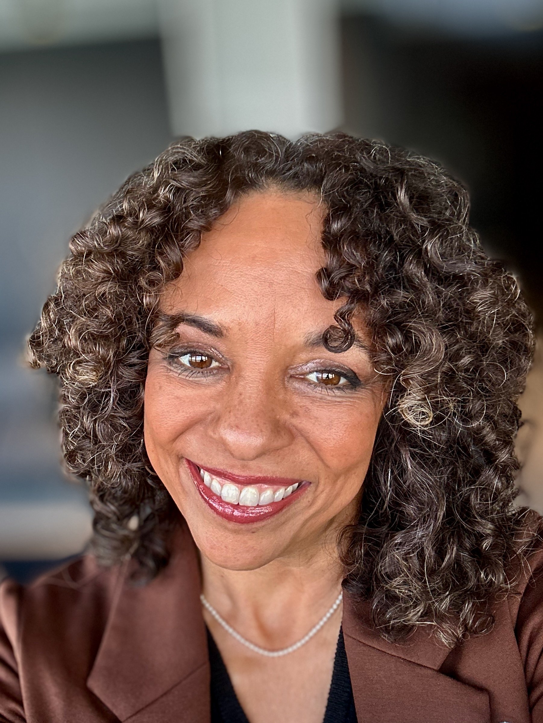 Ellen McGirt, Award-Winning Business Journalist &amp; Community Builder