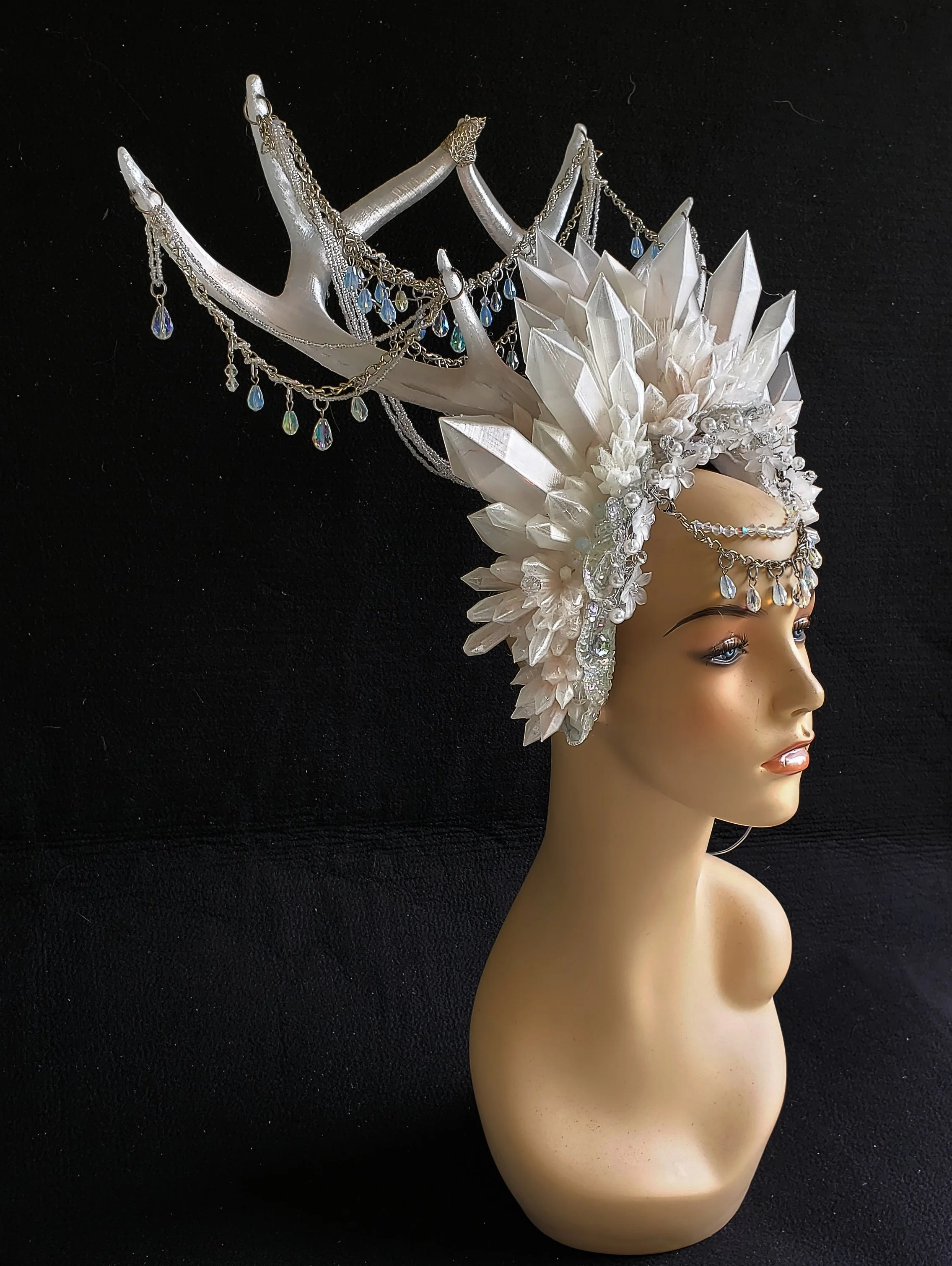 the crystal queen headdress by Phoenix Rodriguez (2).jpeg