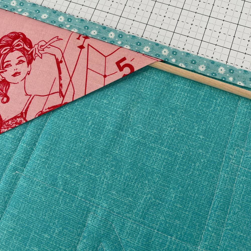 How to Hang a Wall Quilt