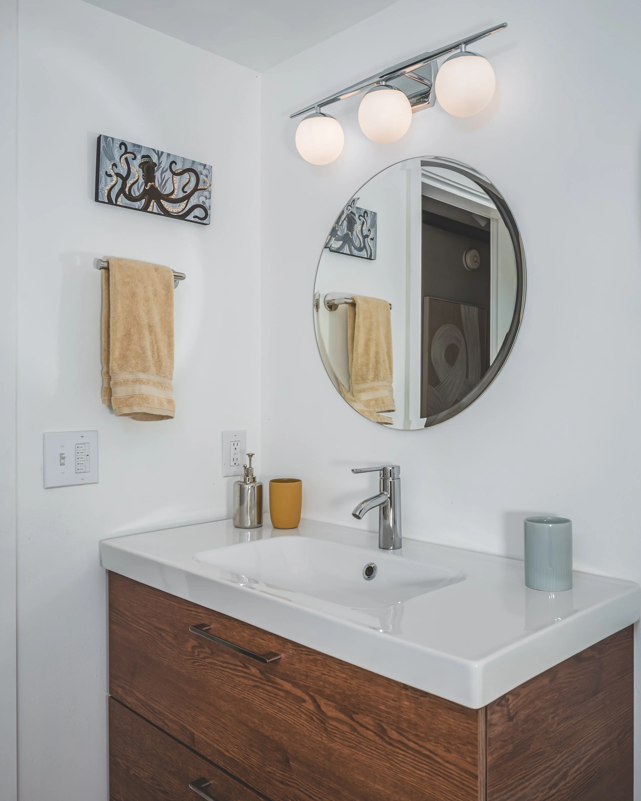 39th Air BnB--26.jpg