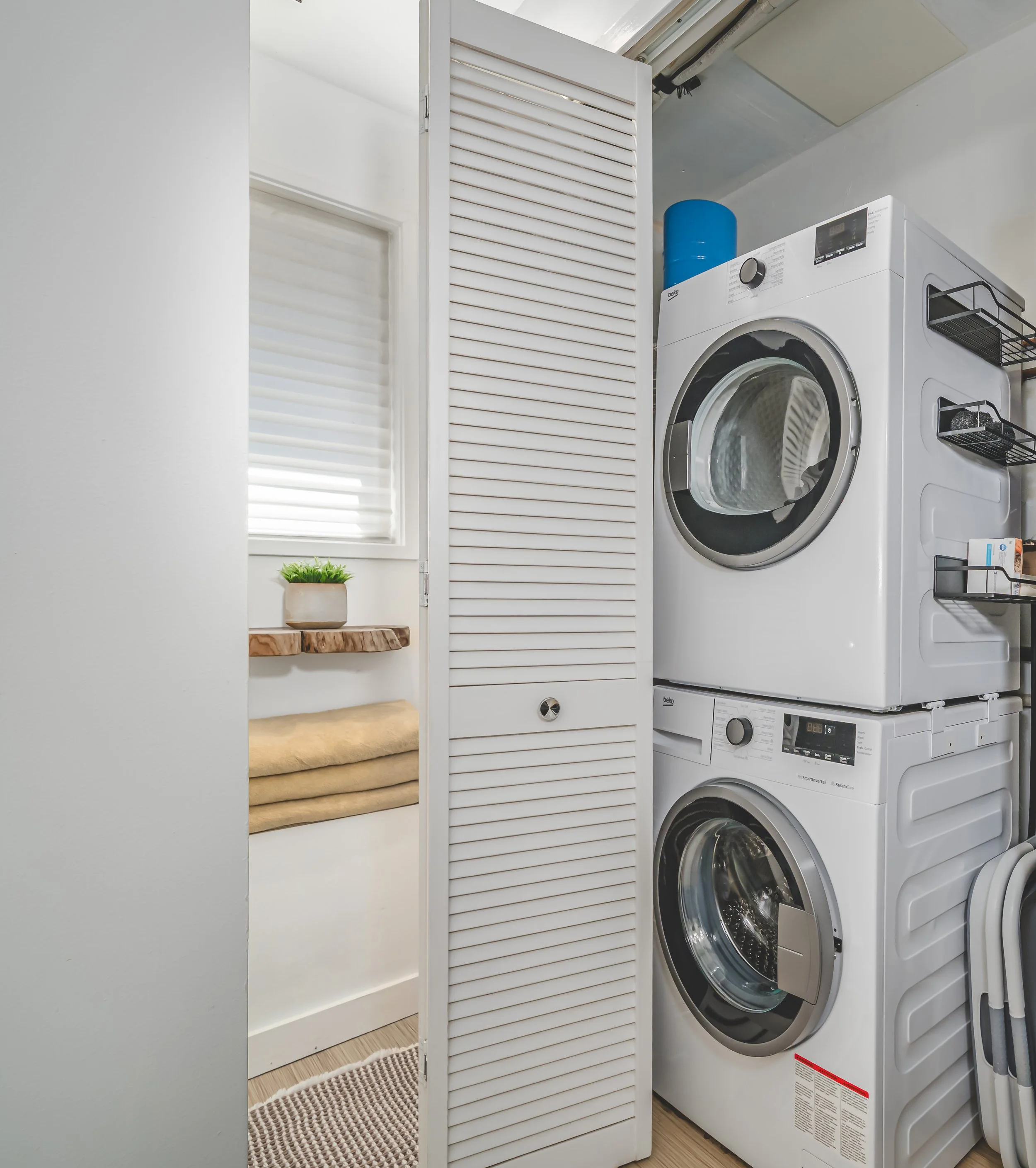 39th Air BnB--13b.jpg