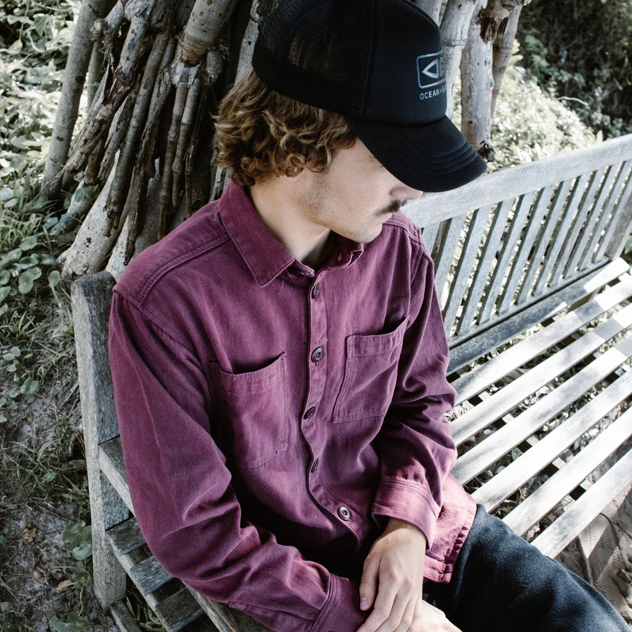 CMSH01224-MENS-WASTELAND-OVERSHIRT-Burgundy-Lifestyle-B_1800x1800.webp