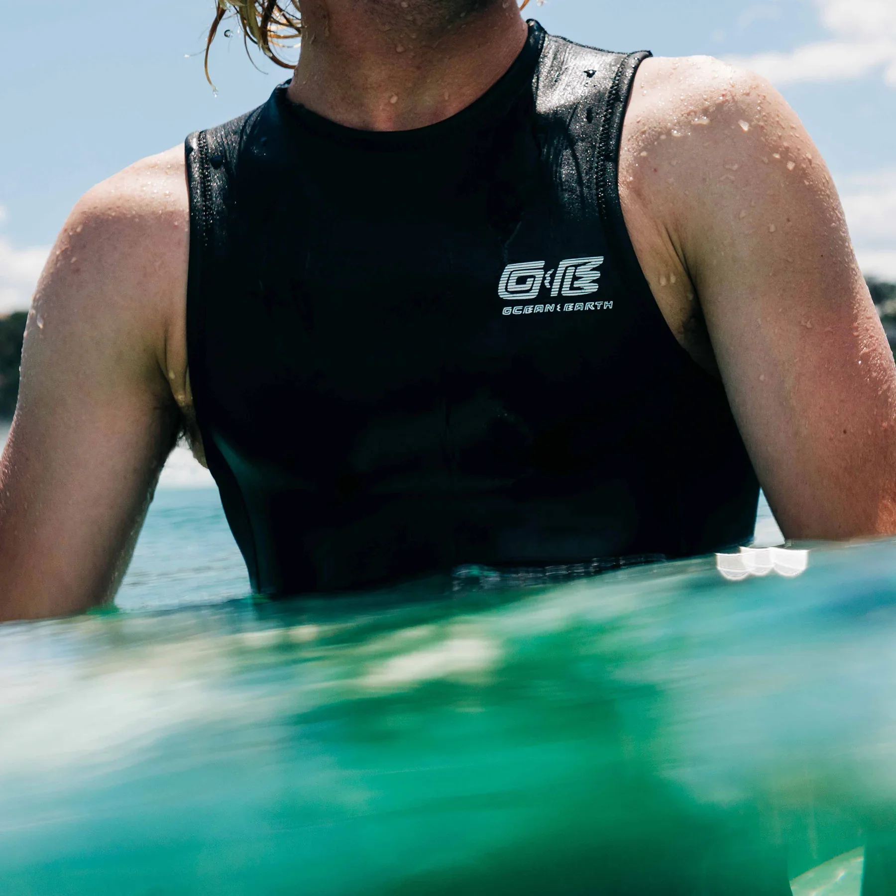 Ocean-Earth-Heritage-wetsuit-detail-5-22_1800x1800.webp