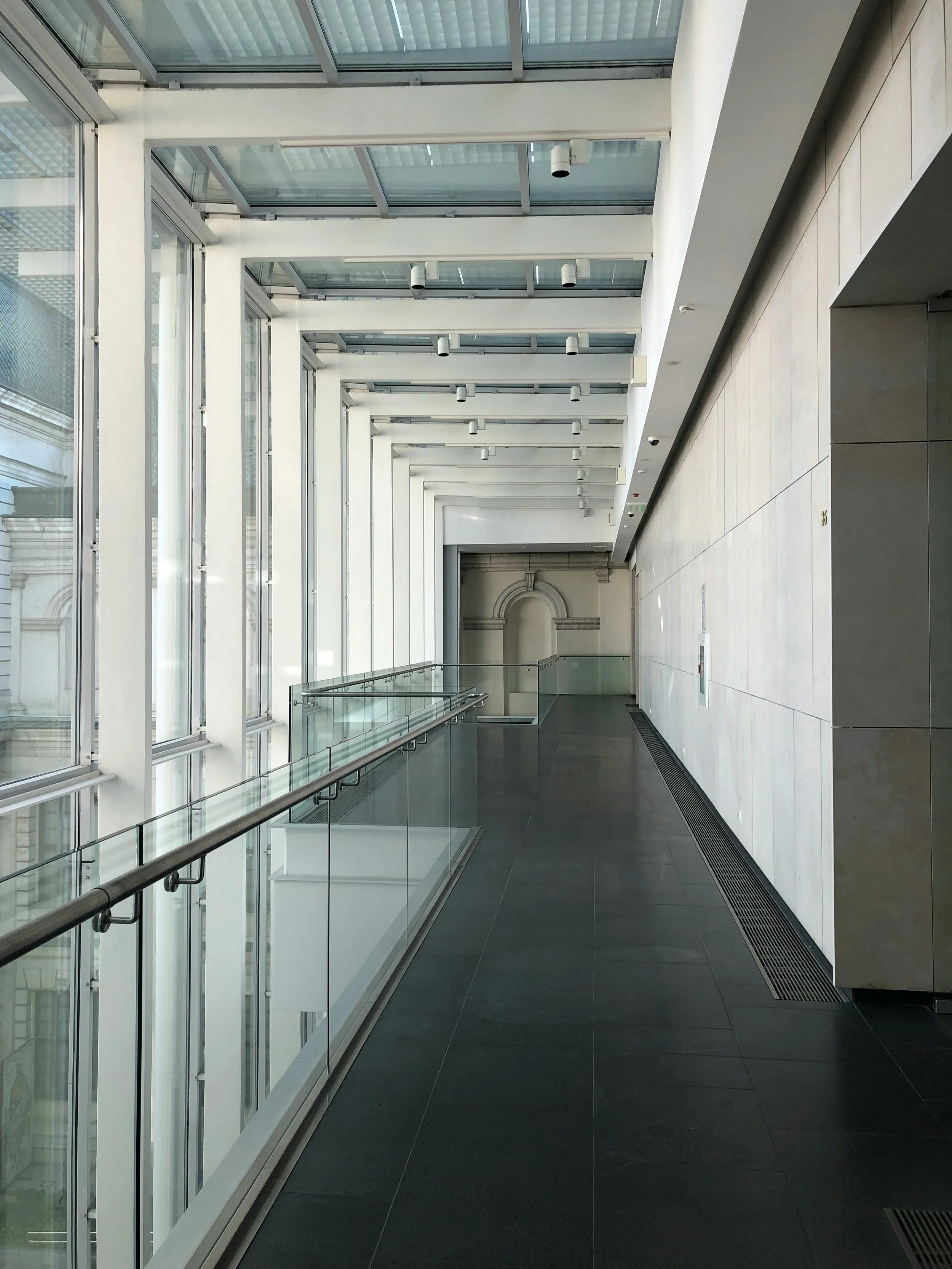 Commercial & Large Scale Tiling