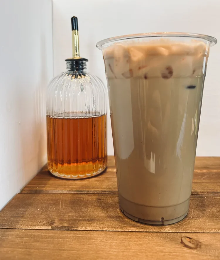 Golden Grace (Iced Cookie Butter Latte)