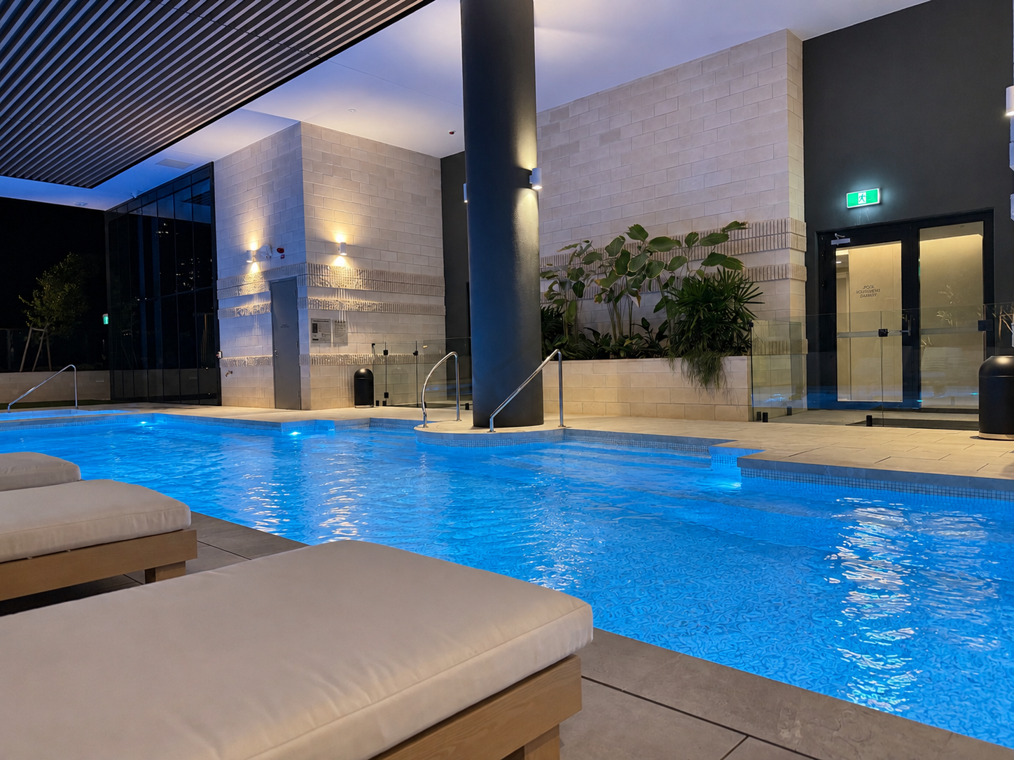 Amaya2003-21 pool.png