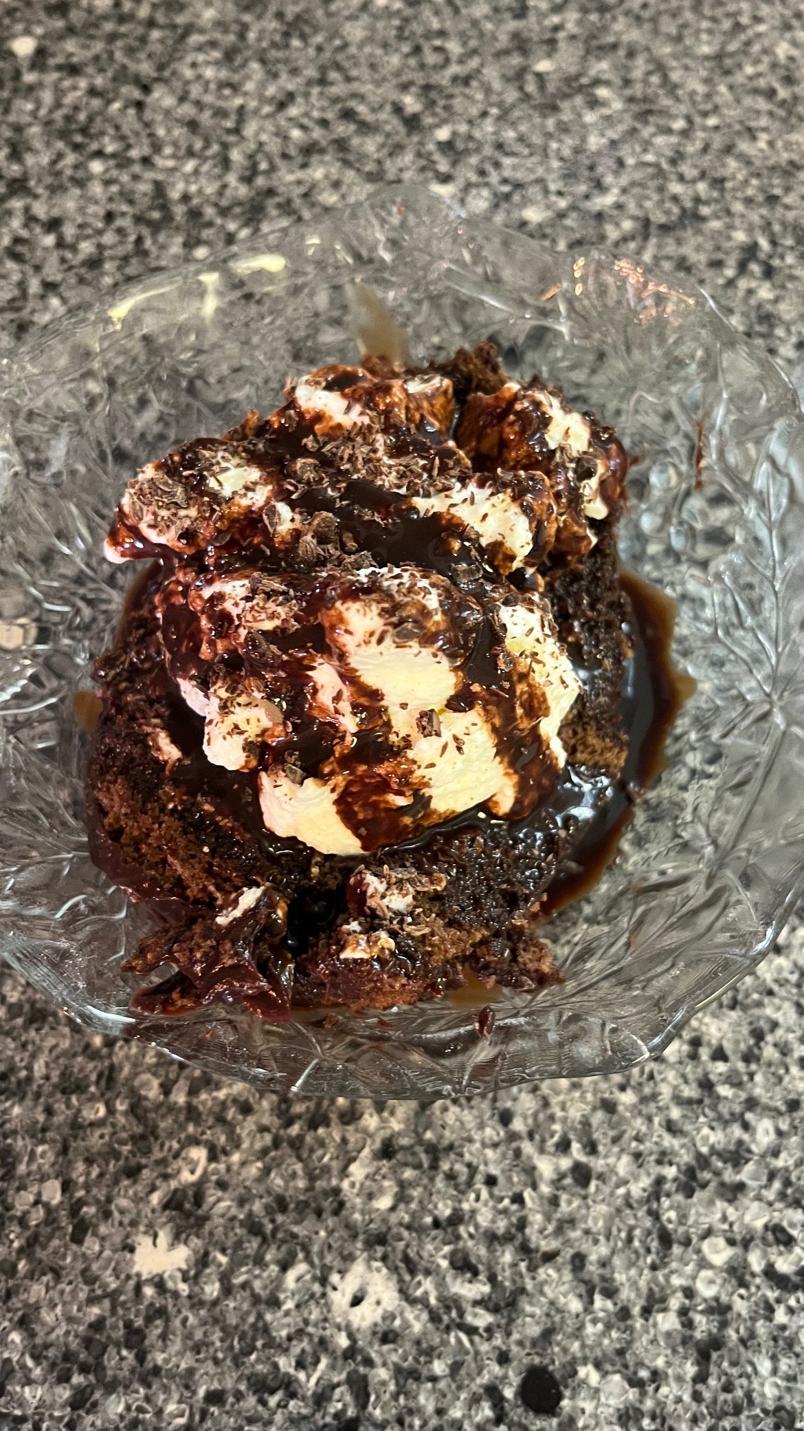 Swiss Roll (10 Slices)