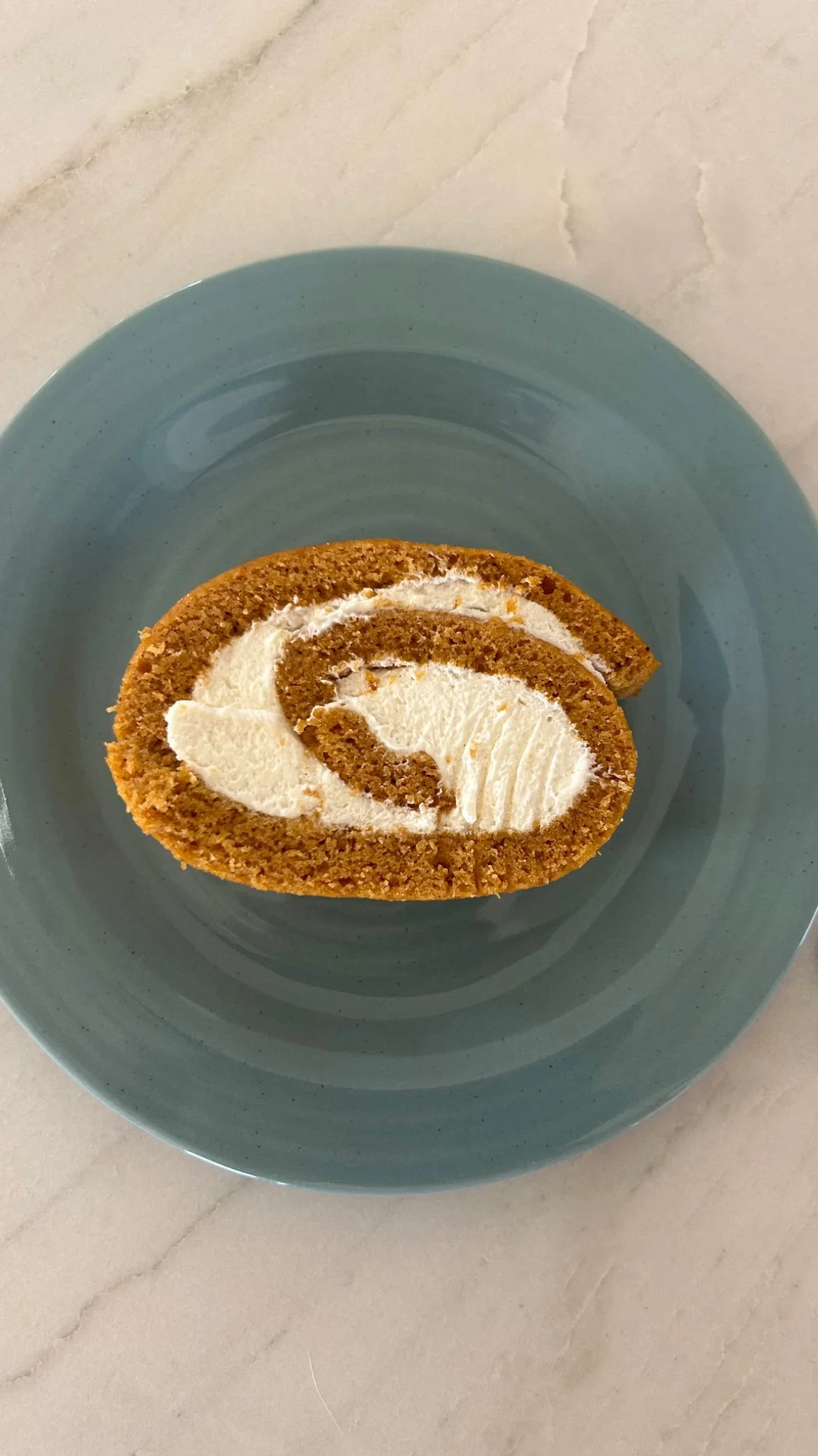 Pumpkin Roll (5 Slices)