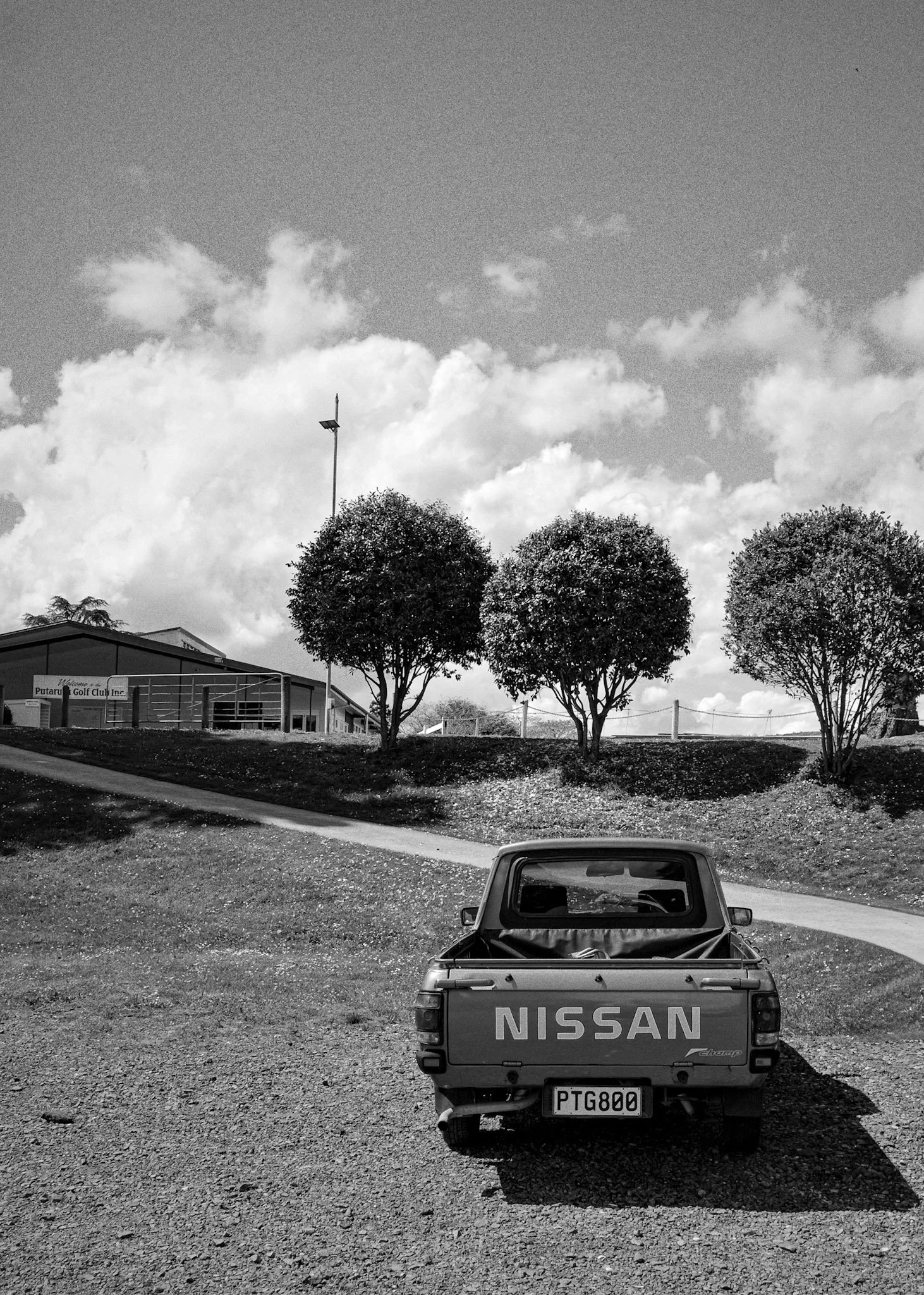 52-Datsun Ute.jpg