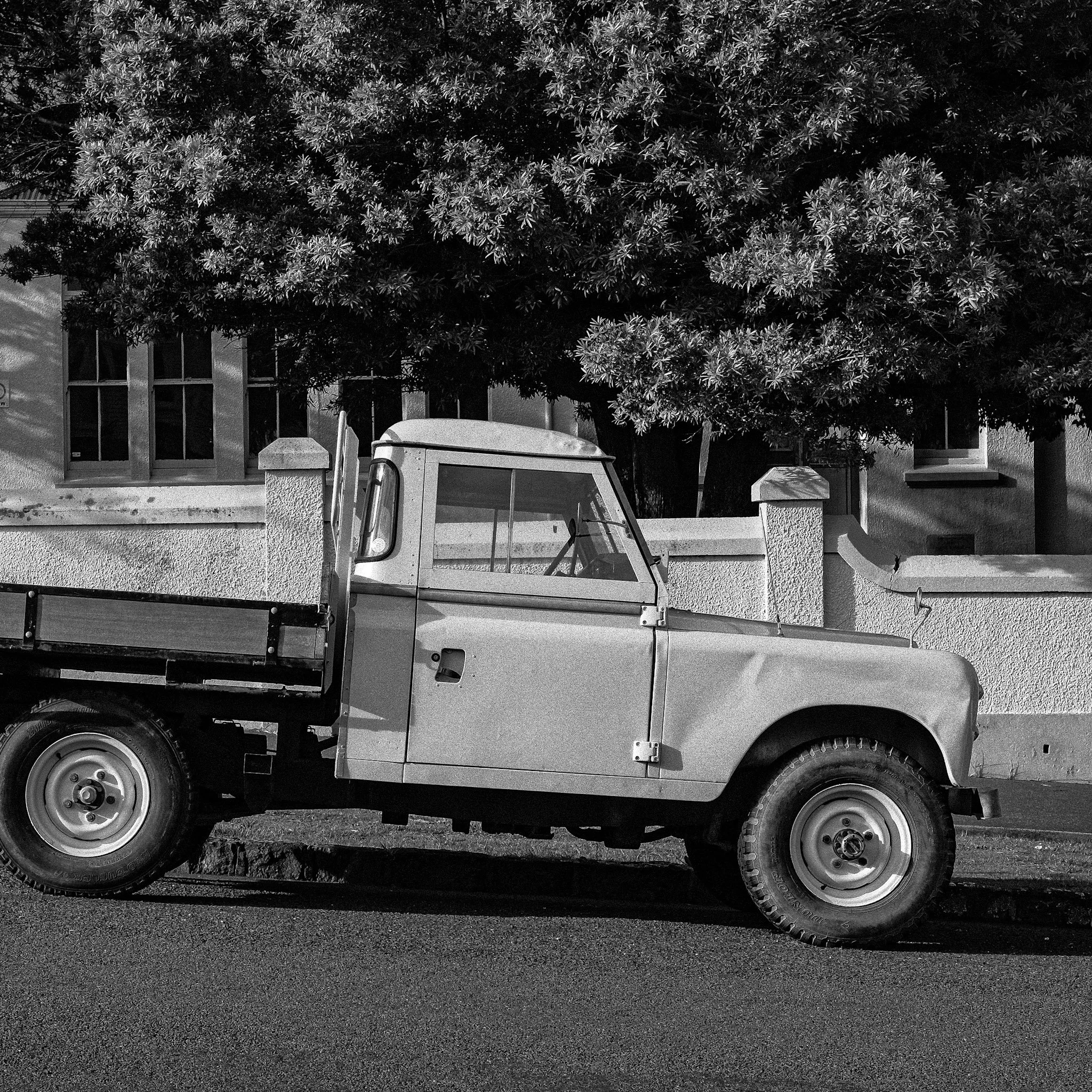 45-Land Rover.jpg