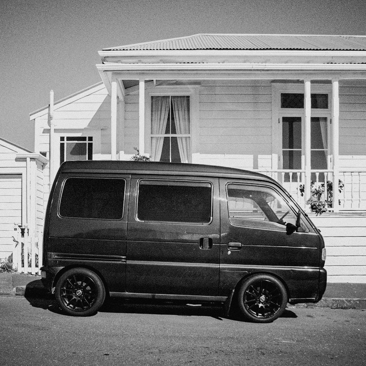 35-Suzuki Van.jpg