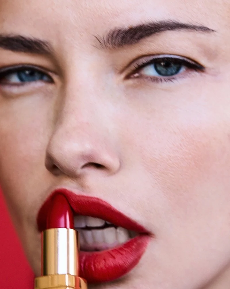 Adriana-Lima-Harpers-Bazaar-Spain-2026-Photoshoot09.jpg