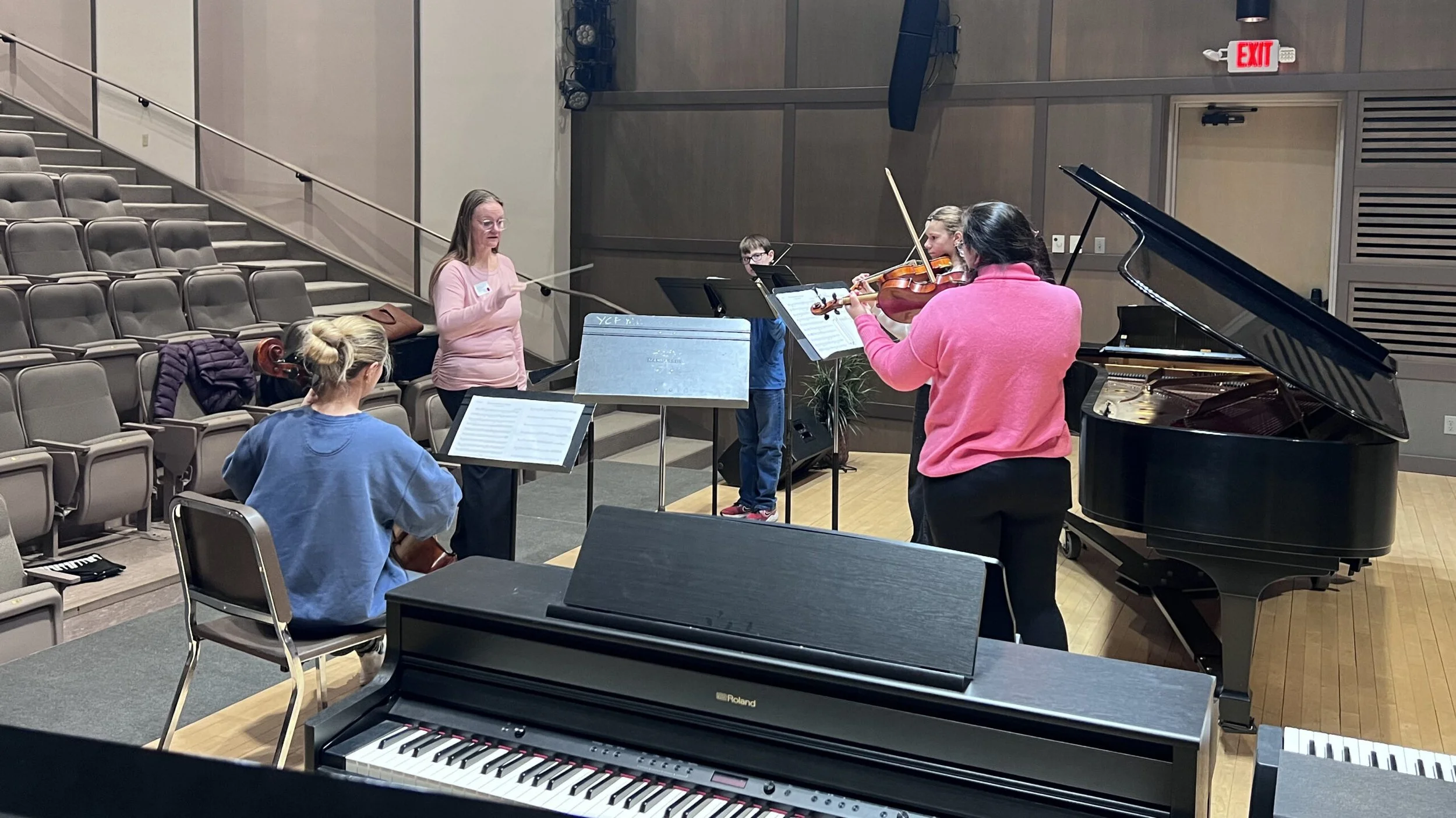 Conducted-rehearsal-of-string-quartet-scaled.jpg