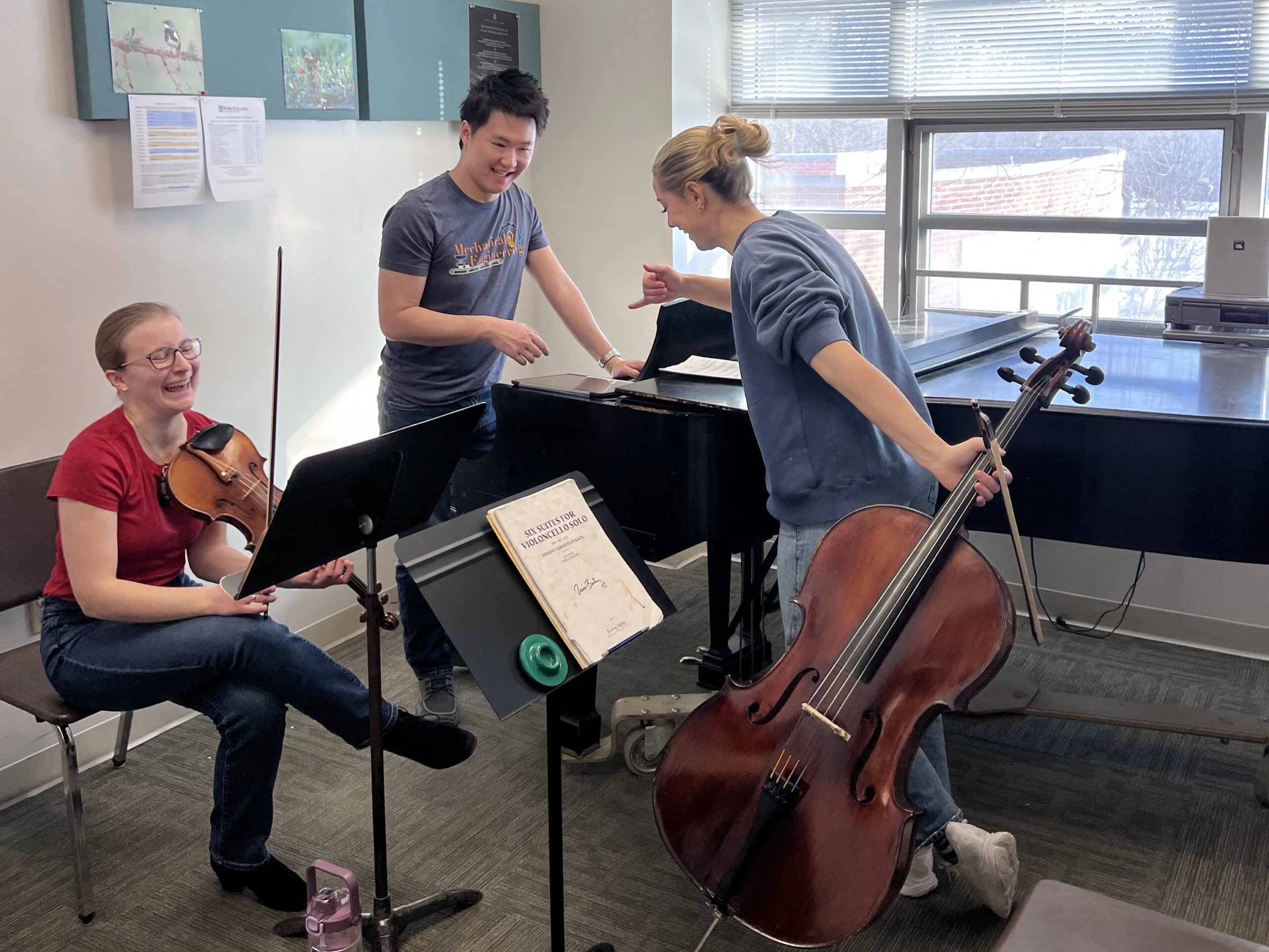 MENDELSSOHN-Trio-faculty-scaled.jpg
