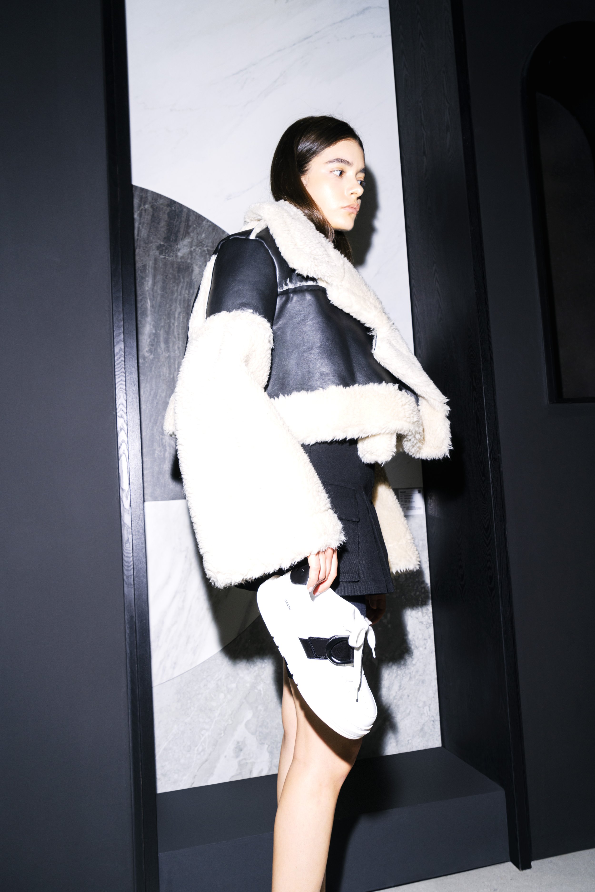 CHARLES-KEITH-winter-22-gabine-lifestyle-17.jpg