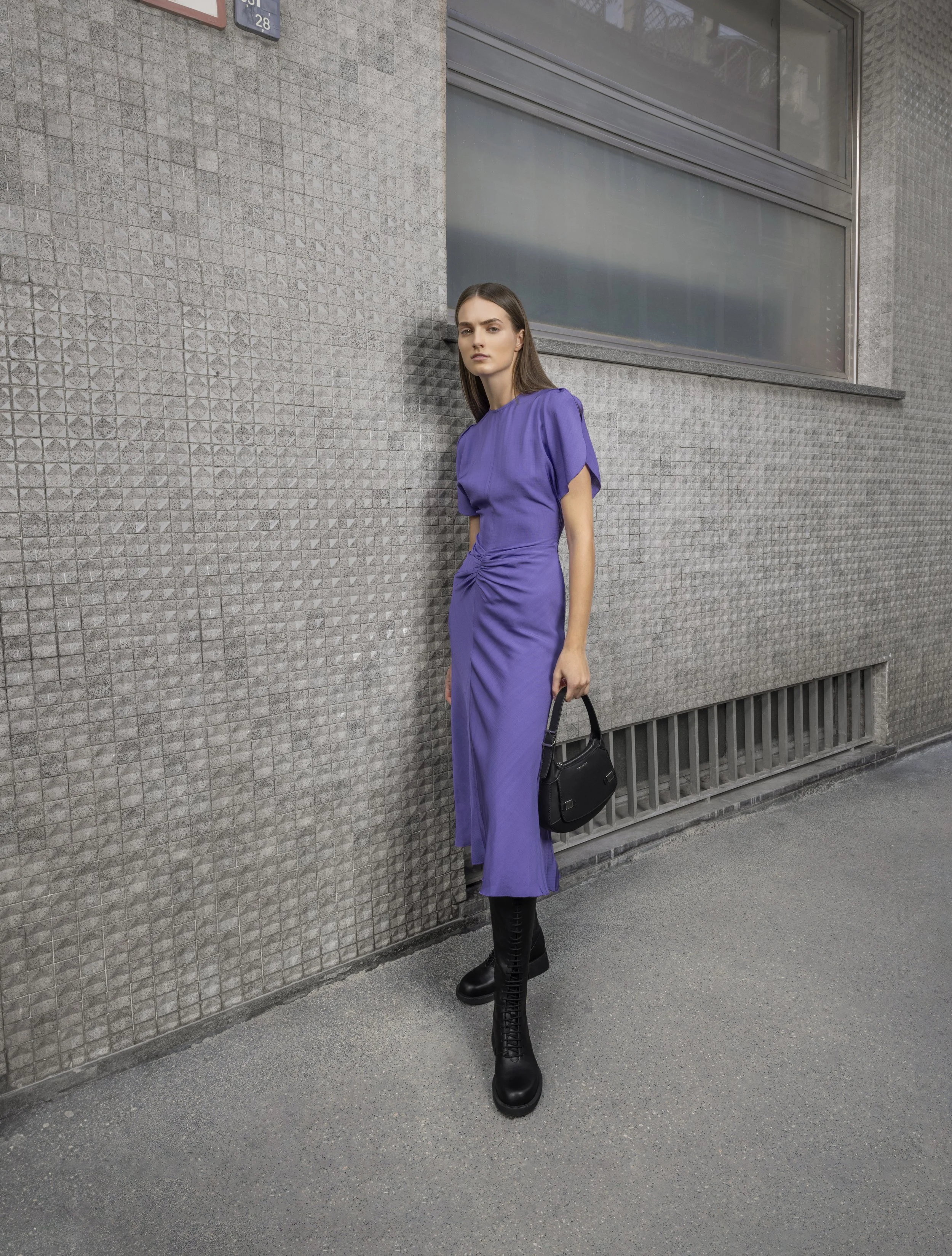 CHARLES-KEITH-winter-2023-campaign-24.jpg