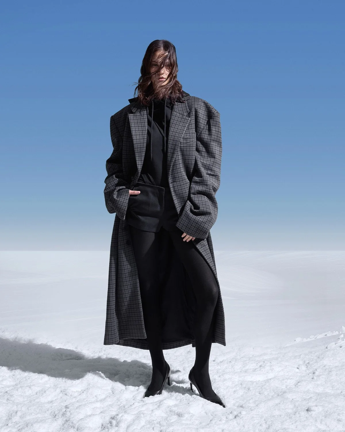 CHARLES-KEITH-winter-24-linitial-outdoor-activities-09.jpg