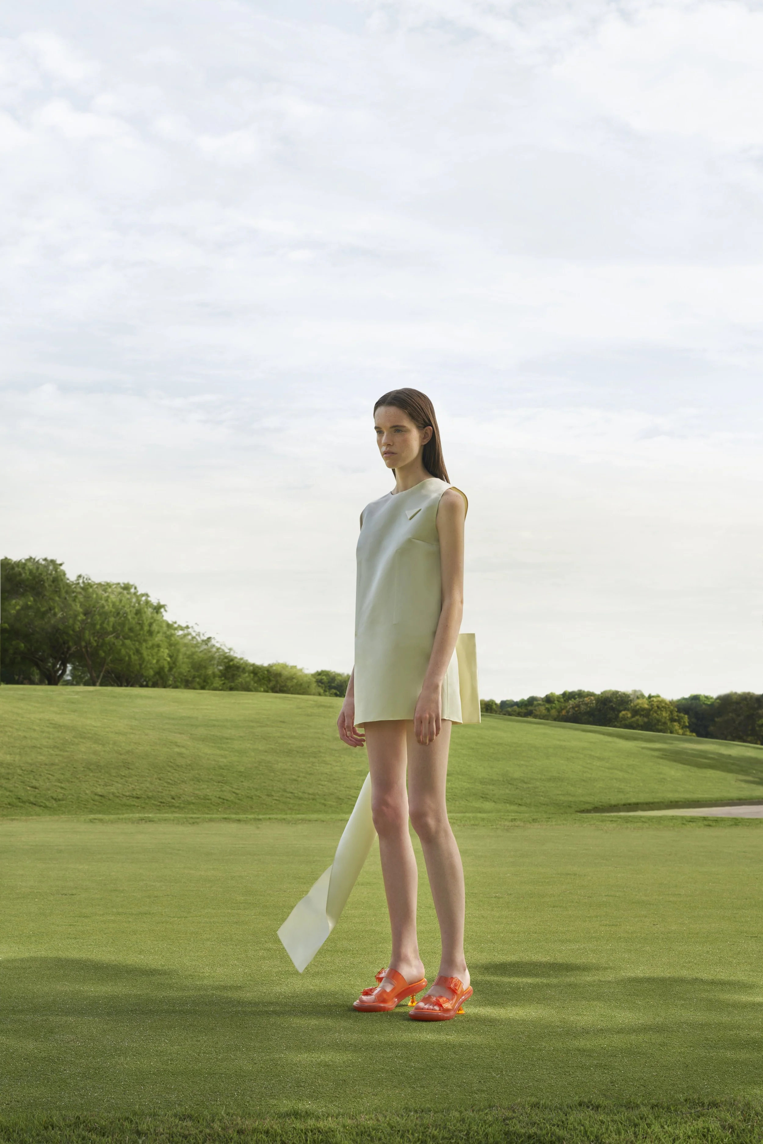 CHARLES-KEITH-summer-22-jelly-mini-campaign-11.jpg