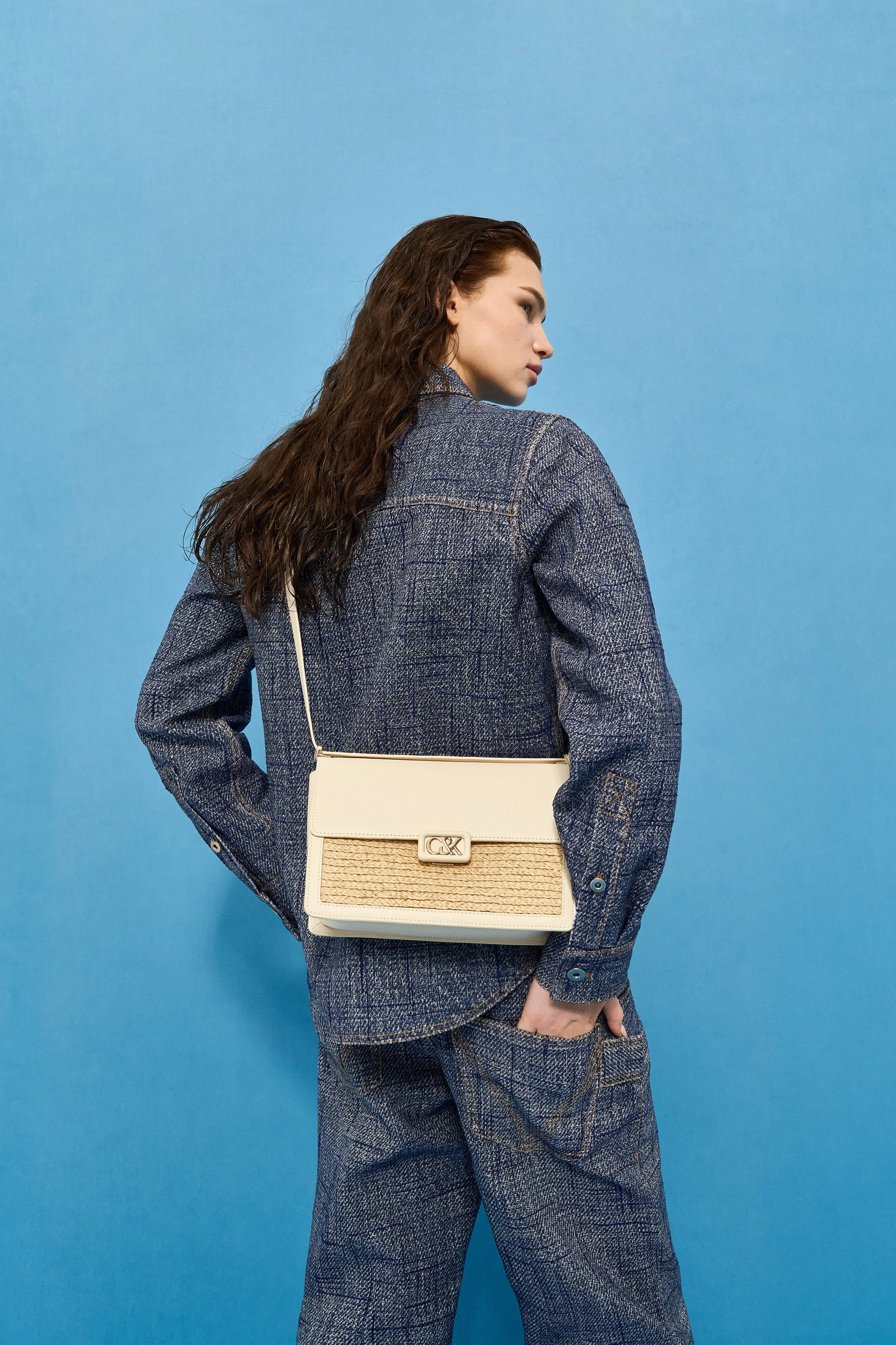 CHARLES-KEITH-summer-24-linitial-yacht-vacation-12.jpg