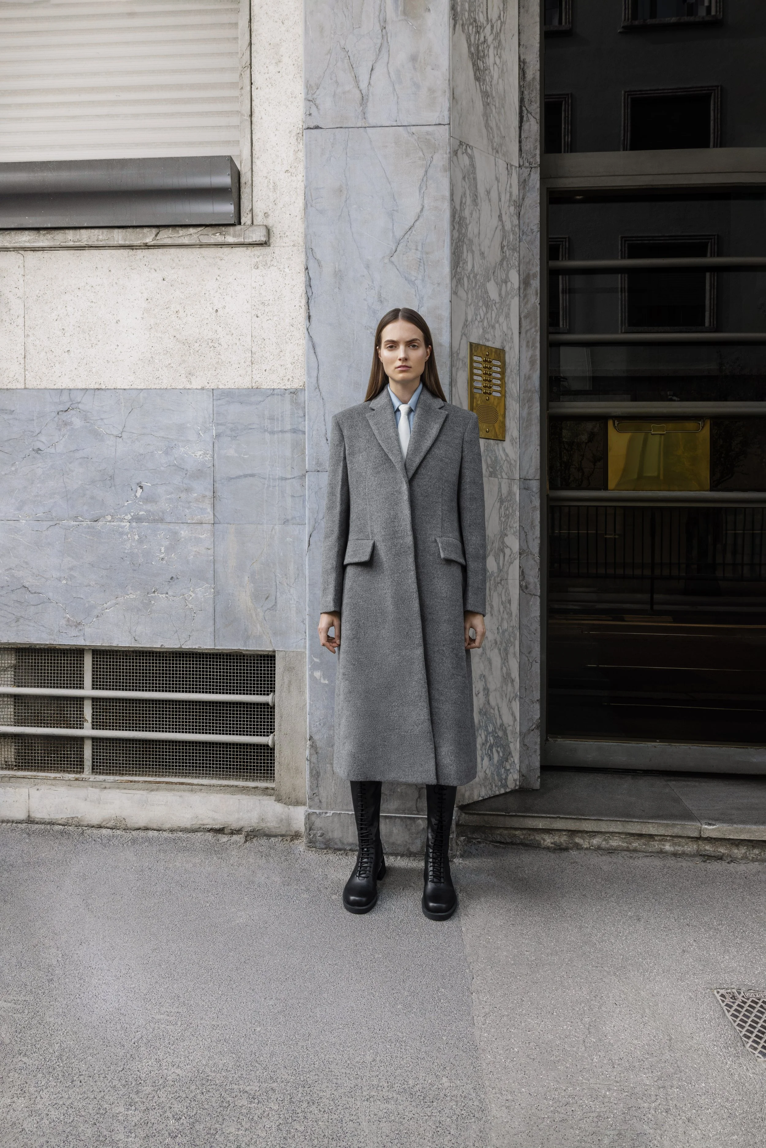 CHARLES-KEITH-winter-2023-campaign-11.jpg