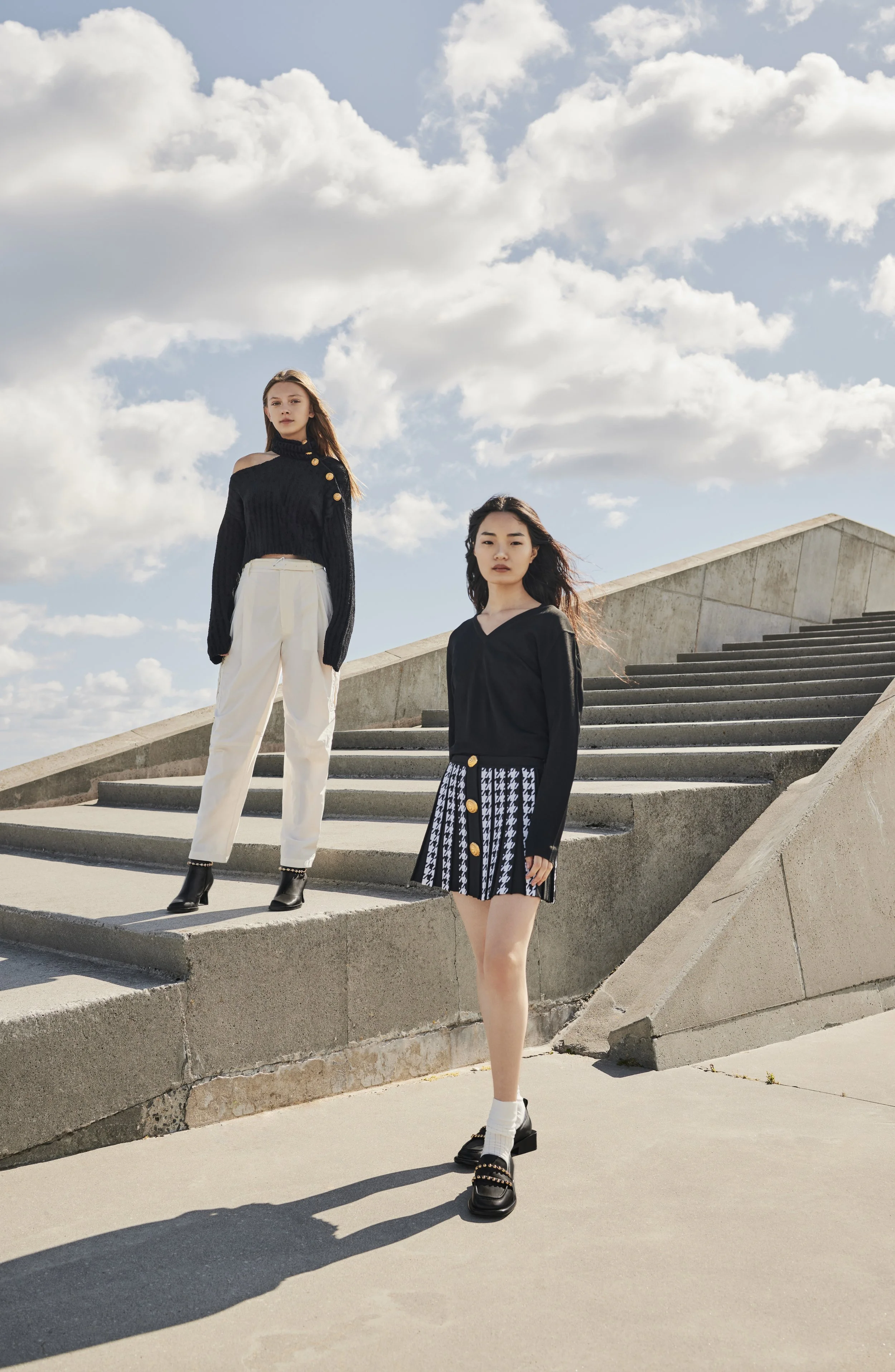 CHARLES-KEITH-fall-22-sl-effervescence-rerooted-04.jpg