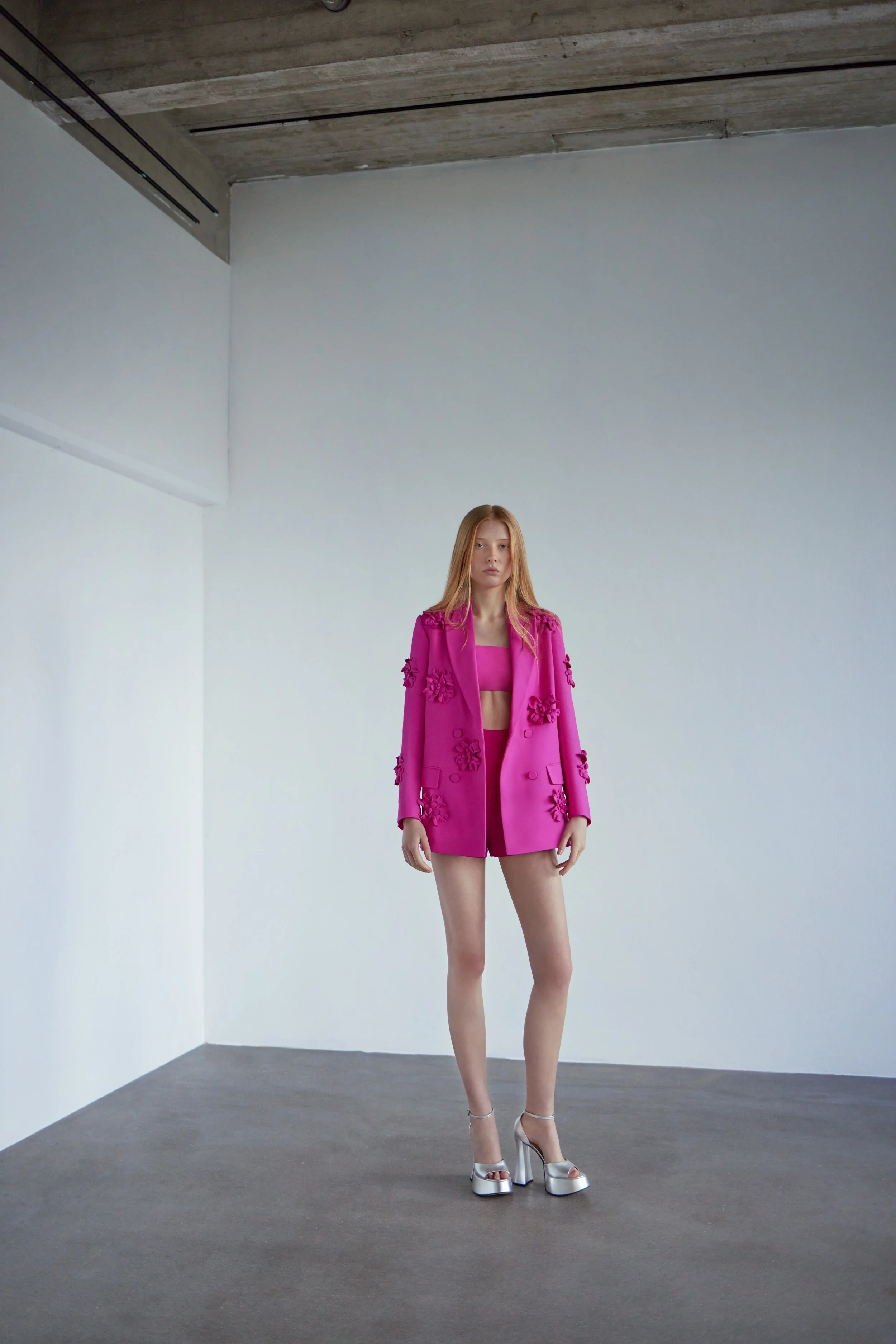 CHARLES-KEITH-summer-23-bridesmaid-and-guest-01.jpg