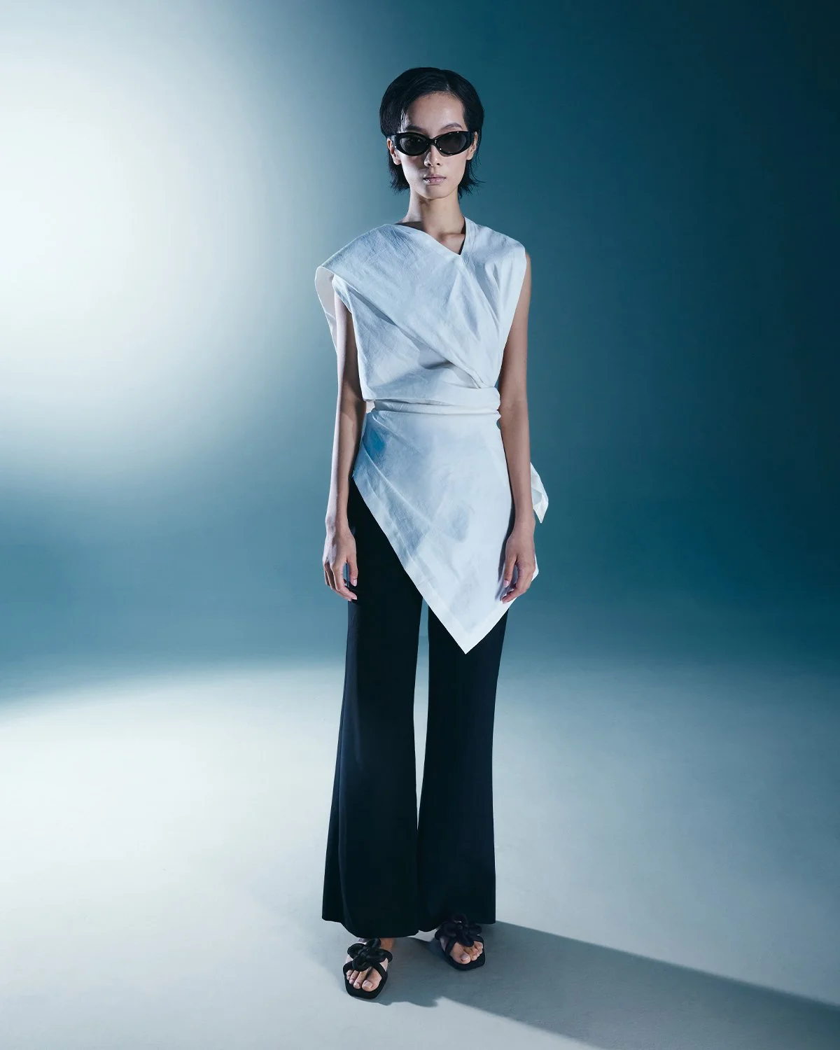 CHARLES-KEITH-spring-25-LNY-capsule-collection-31.jpg