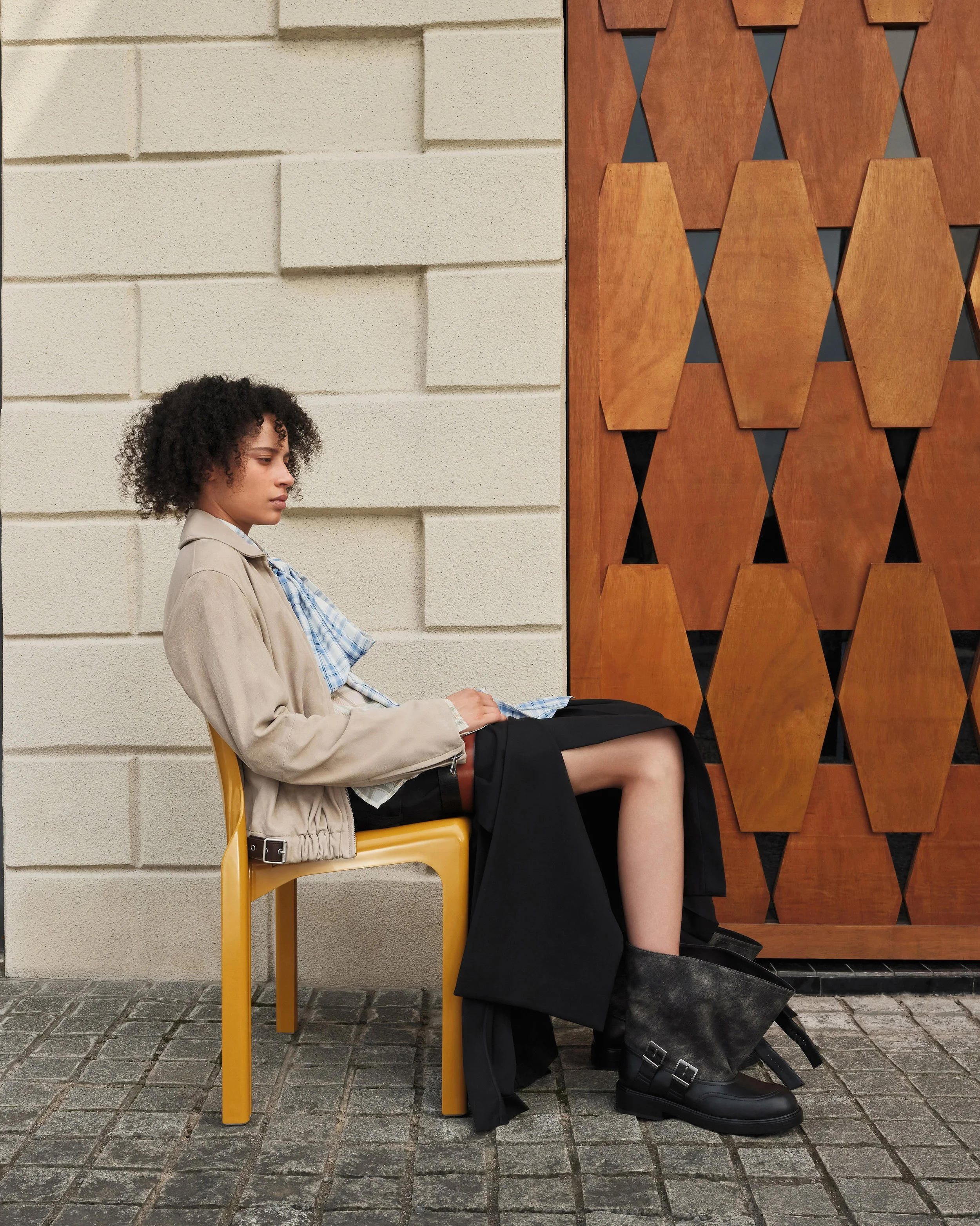 CHARLES-KEITH-fall-2026-campaign-11.jpg