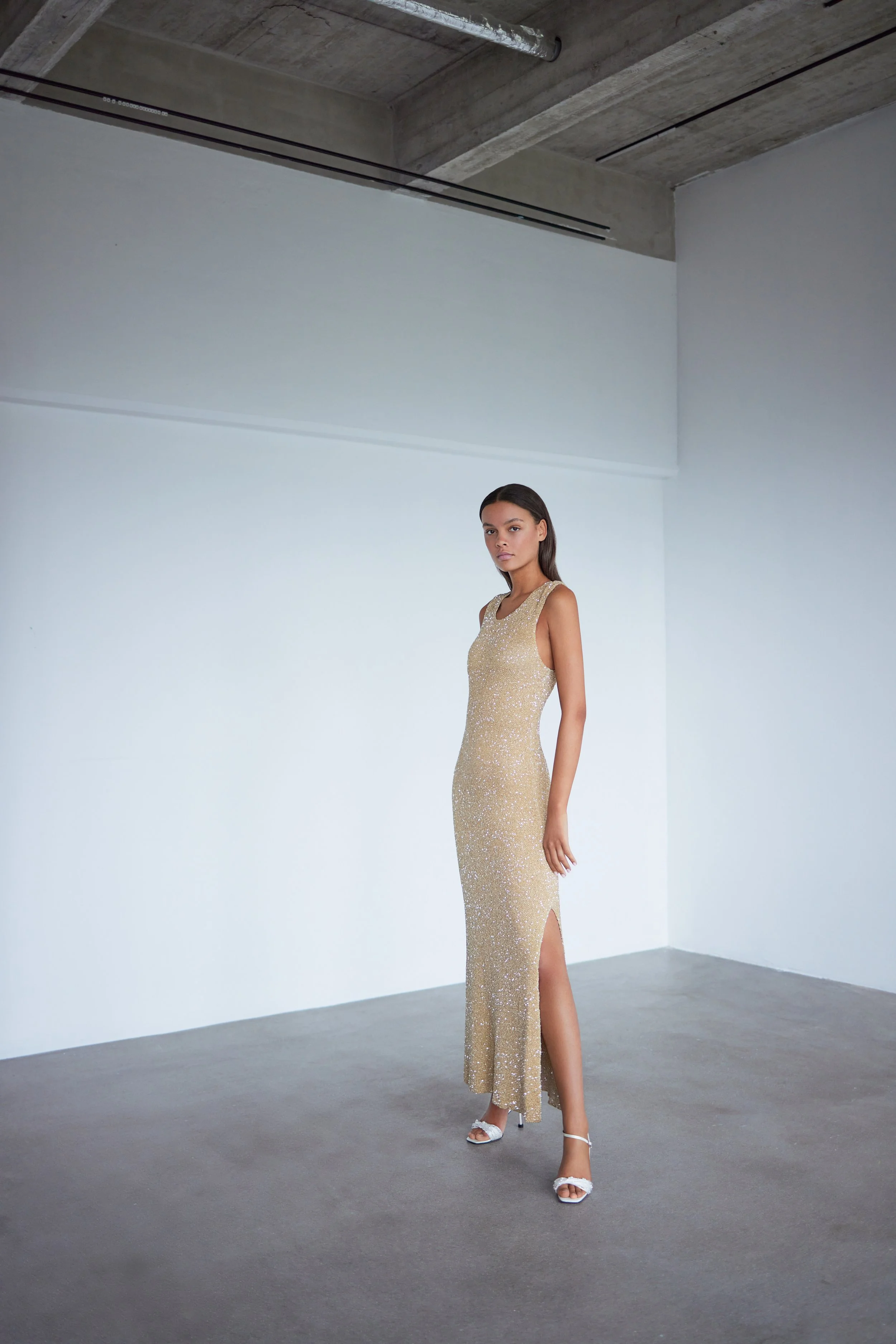 CHARLES-KEITH-summer-23-bridesmaid-and-guest-03.jpg