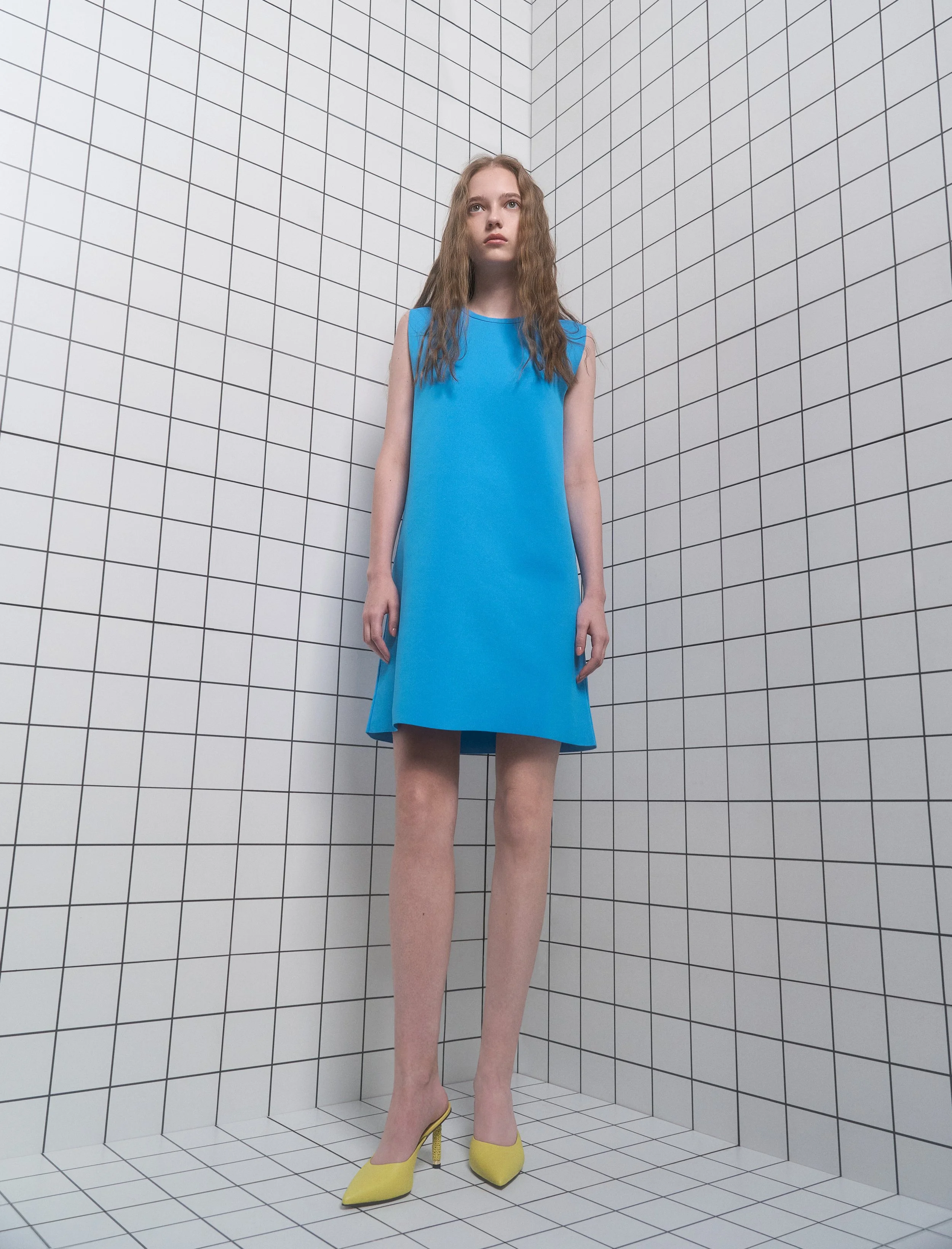 CHARLES-KEITH-summer-24-linitial-summer-pantone-12.jpg
