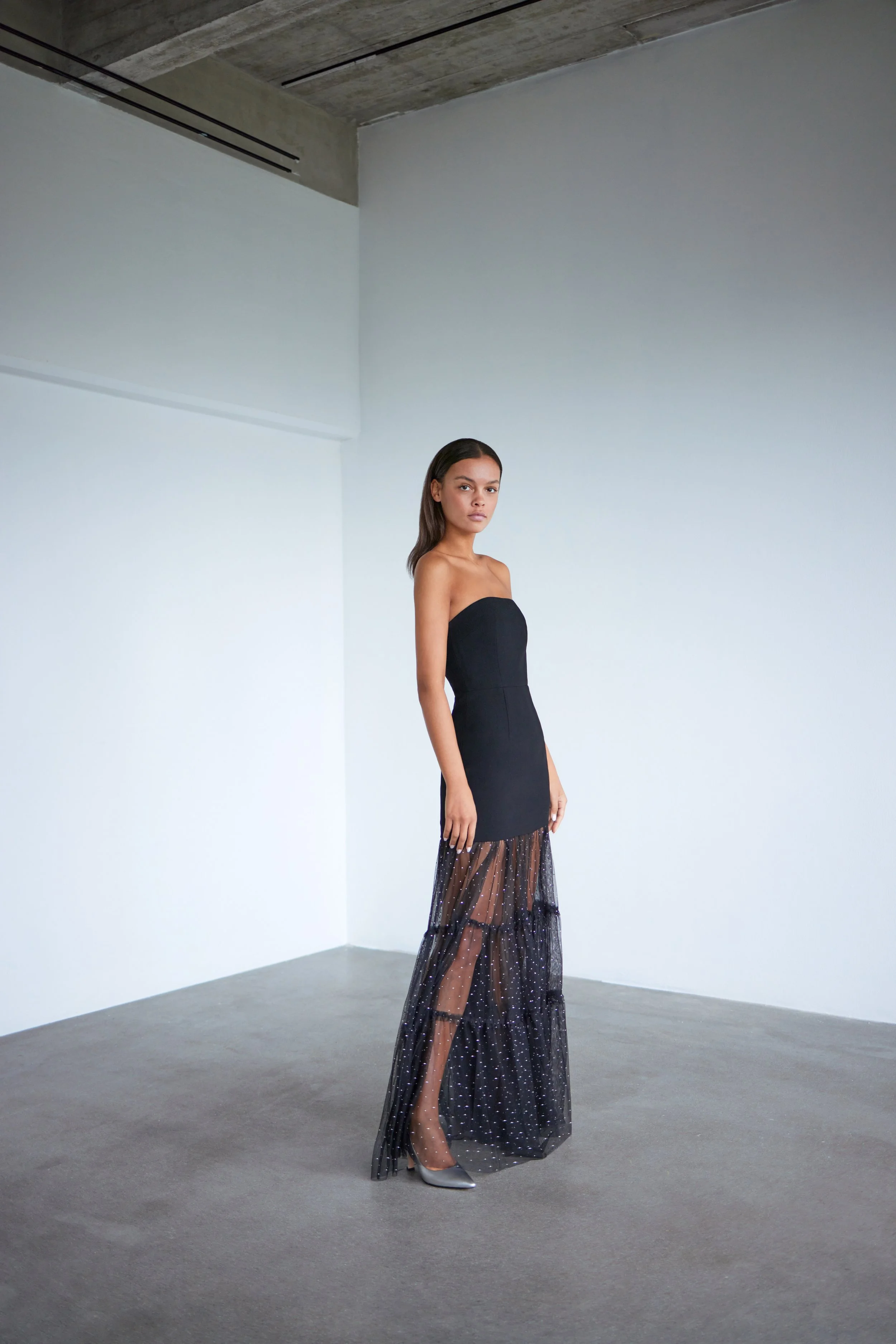 CHARLES-KEITH-summer-23-bridesmaid-and-guest-04.jpg