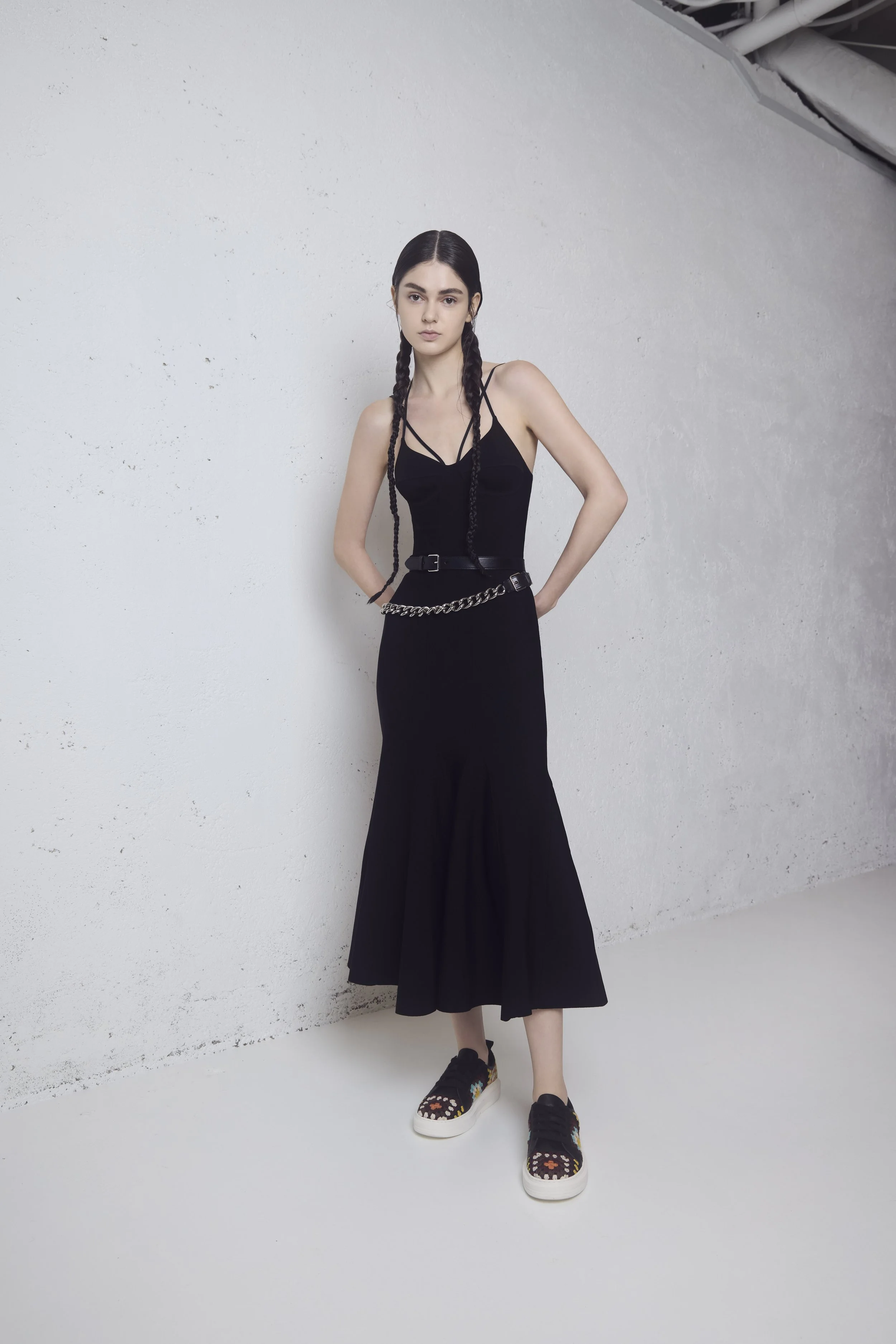 CHARLES-KEITH-spring-23-sl-collection-16.jpg