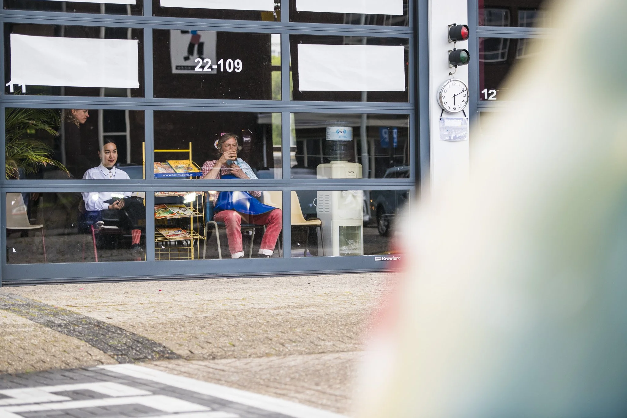 20210522_Wachtkamer_©MaxKneefel_35291.jpg