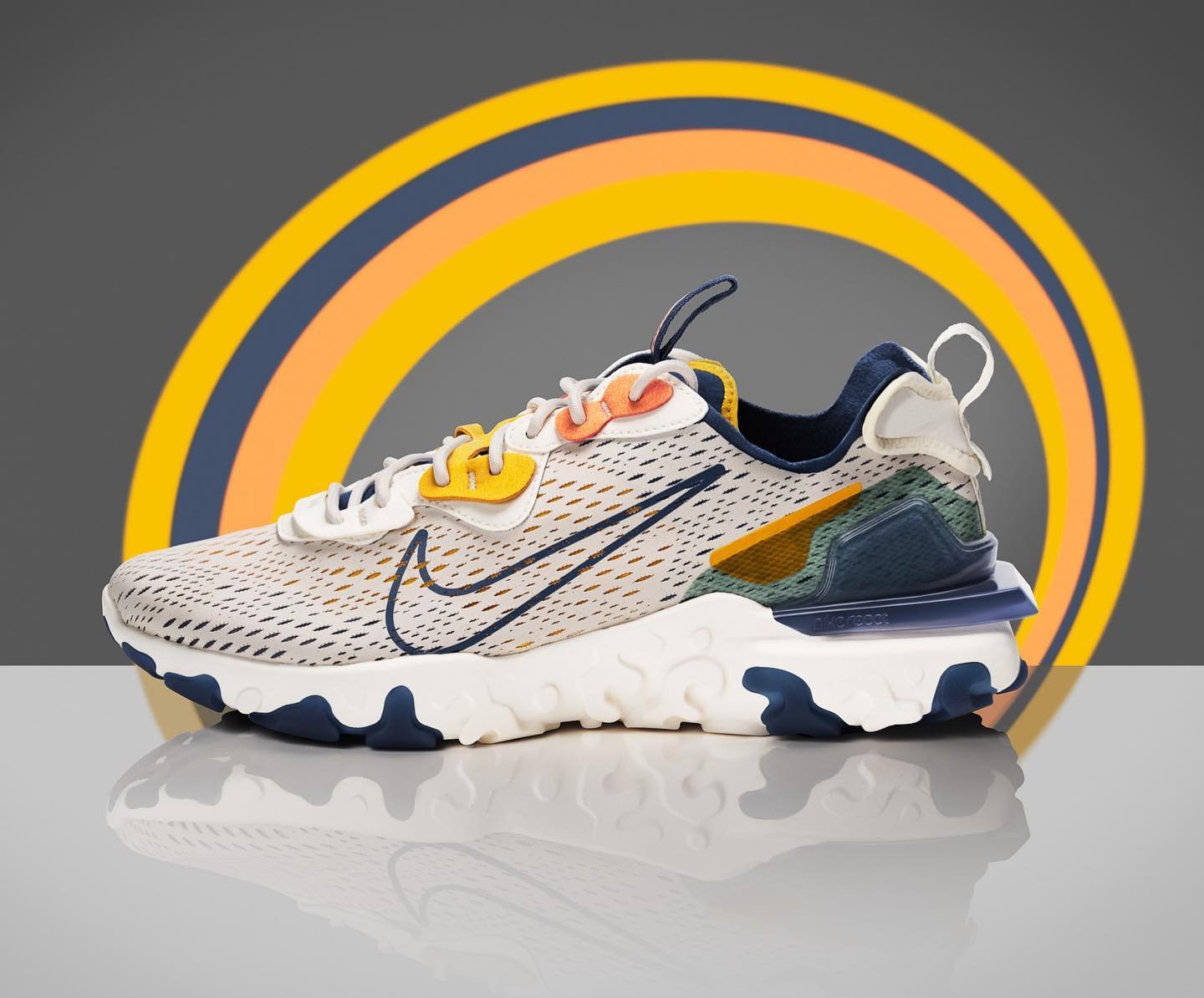 Nike React Vision #nike #sneaker#nikereact #nikereactvision #productphotography #still #stills #productfoto #productfotigrafie #productfotograaf #retoucher