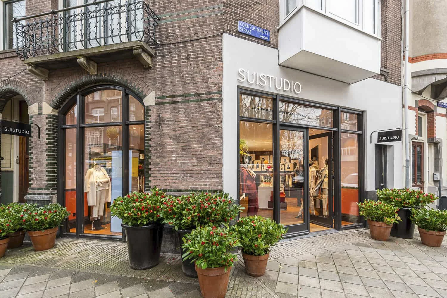 SUISTUDIO-www.maikelthijssen.com_.jpg
