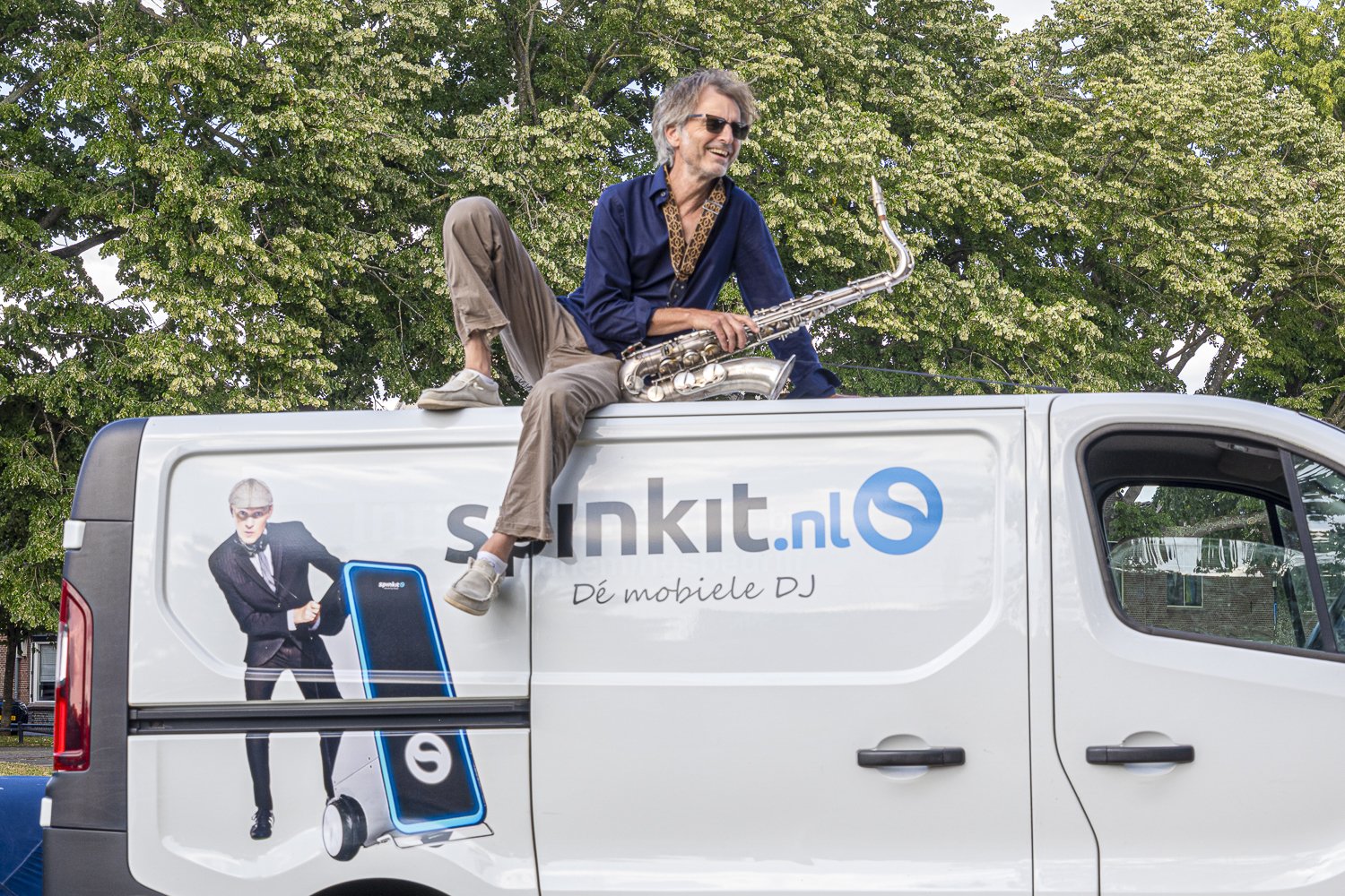Spinkit Toon Bus.jpg